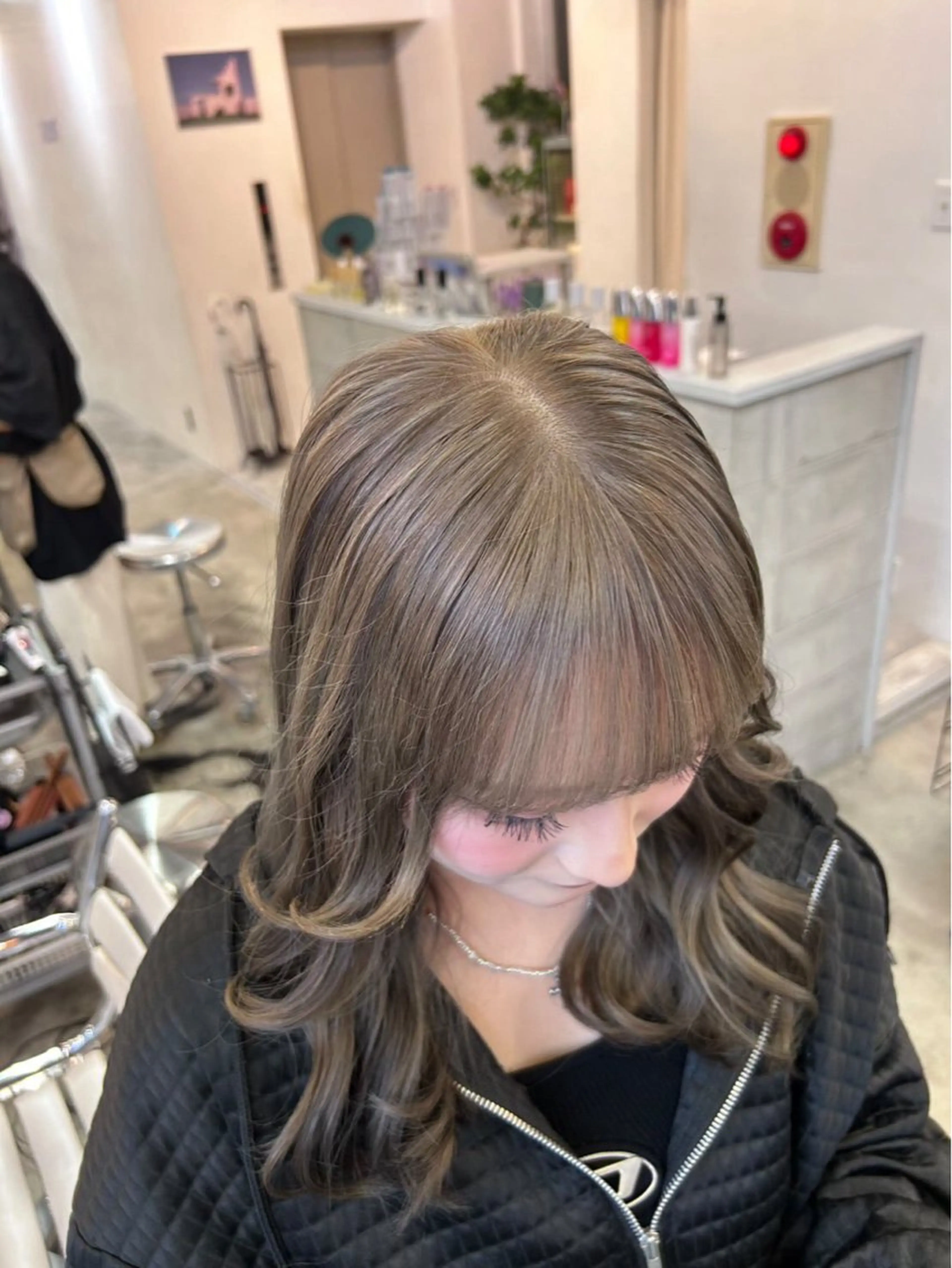 セミロング カラー 🐩🎀ness / ルリ🔮🍓のヘアスタイル