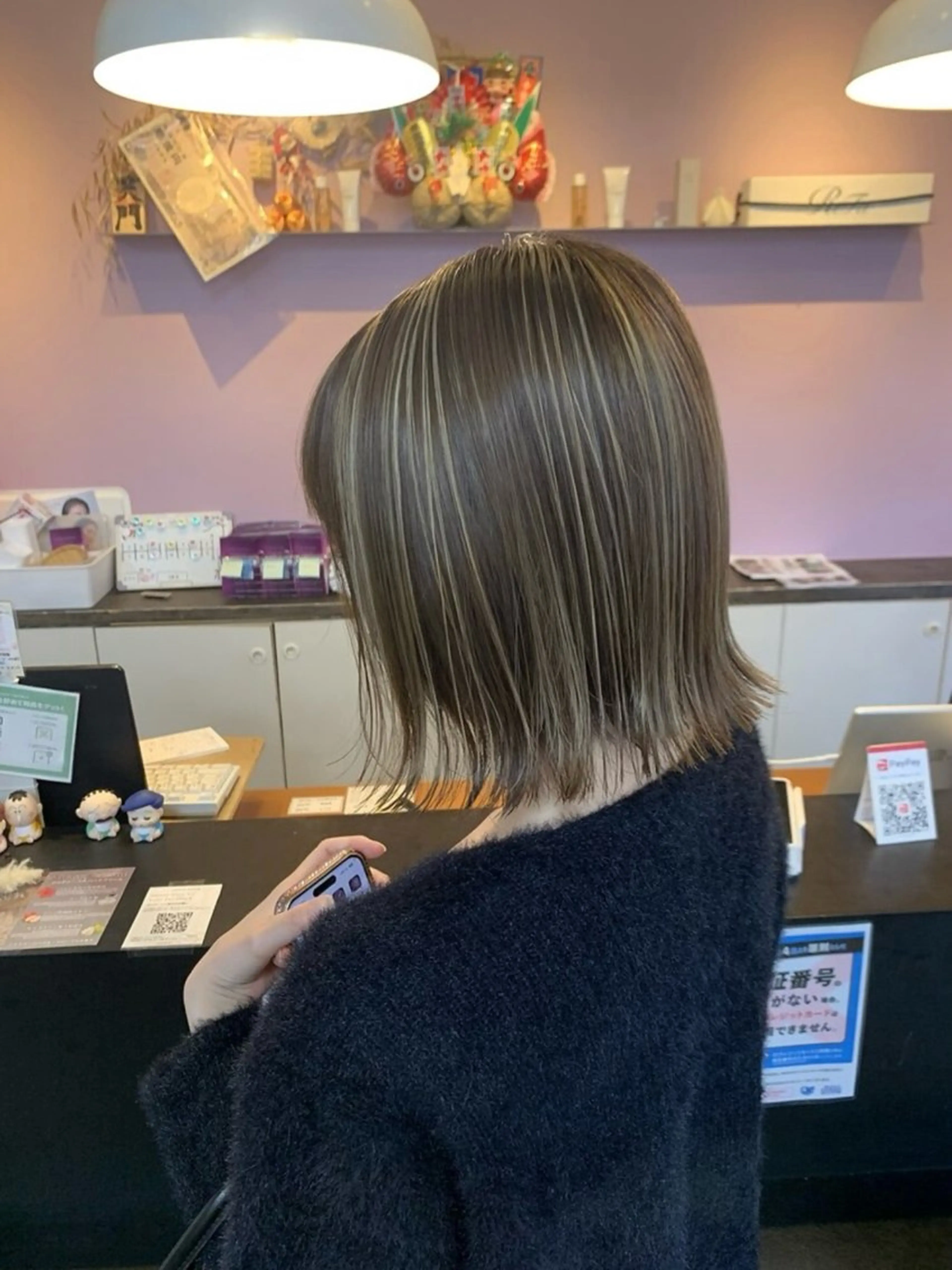 ショート カラー ベージュカラー 透明感カラー ハイライトカラー ボブ ハイライト カット ヘアカラー トリートメント デザインカラー🌈 高木リョウのヘアスタイル