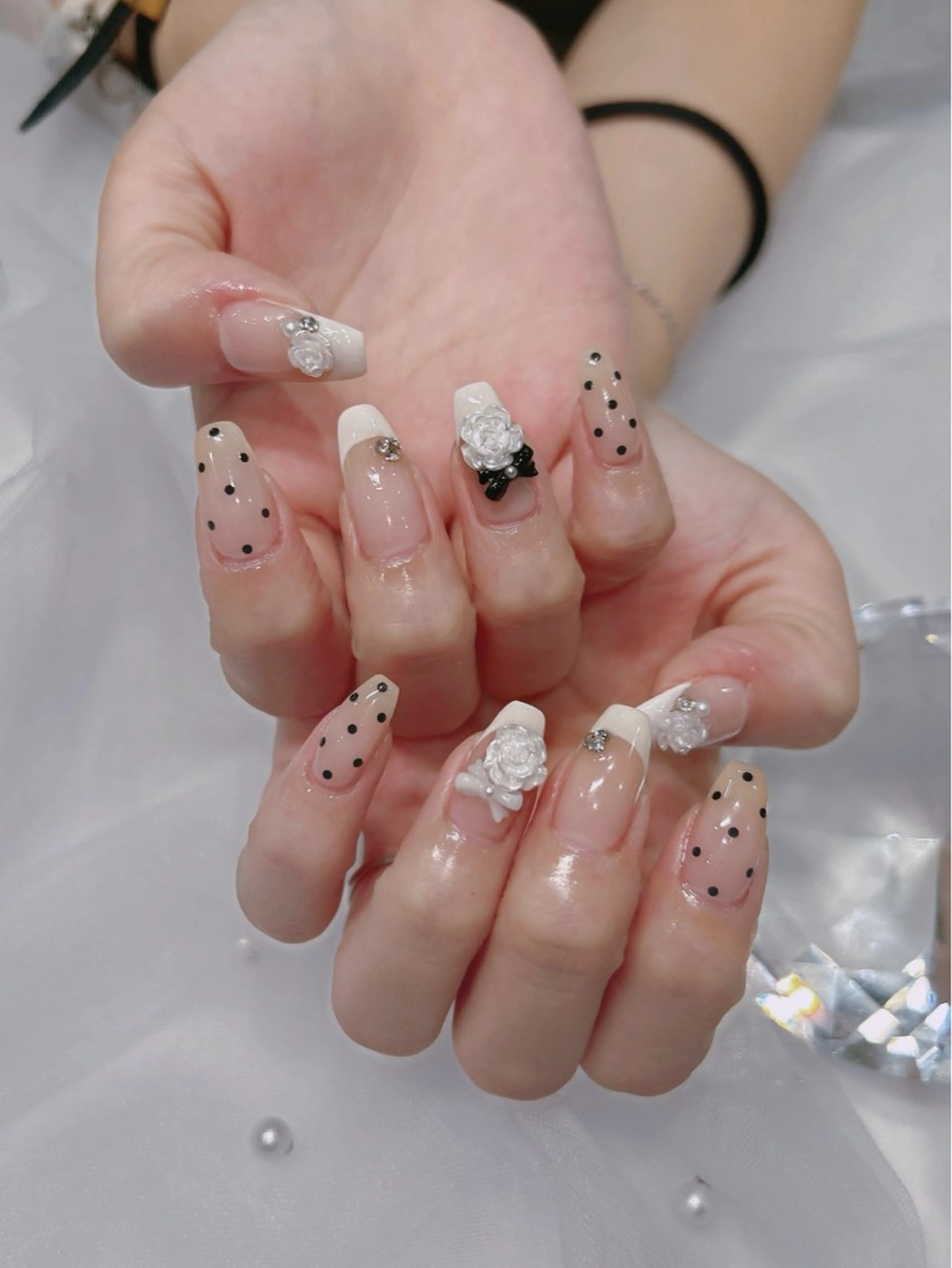 ネイル ハンドネイル GO TODAY 横浜Solace店所属・nail salon Azukiのネイルデザイン