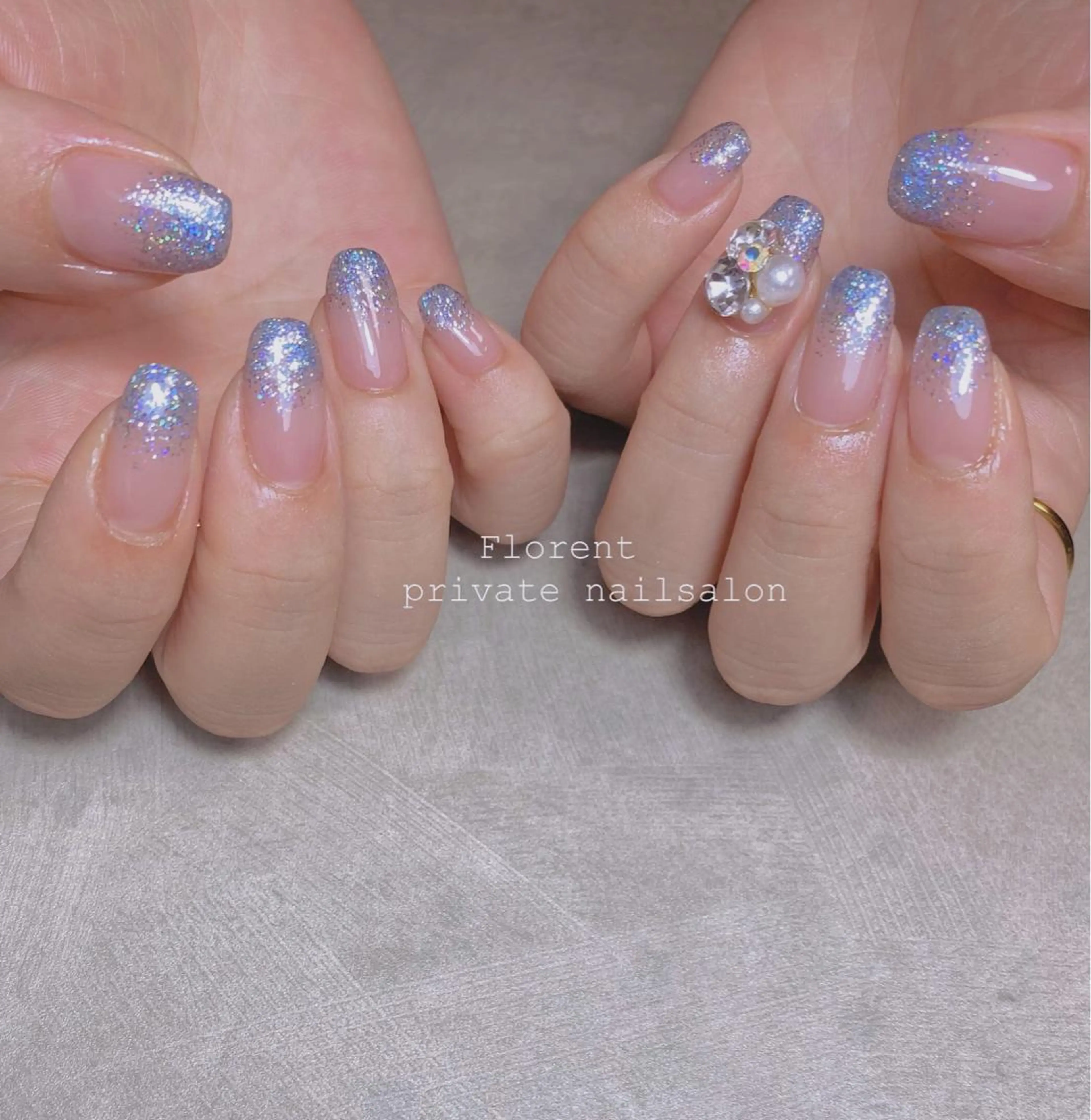 ネイル ジェルネイル ニュアンスネイル オフィスネイル ワンカラーネイル ショートネイル ハンドネイル florent nailのネイルデザイン