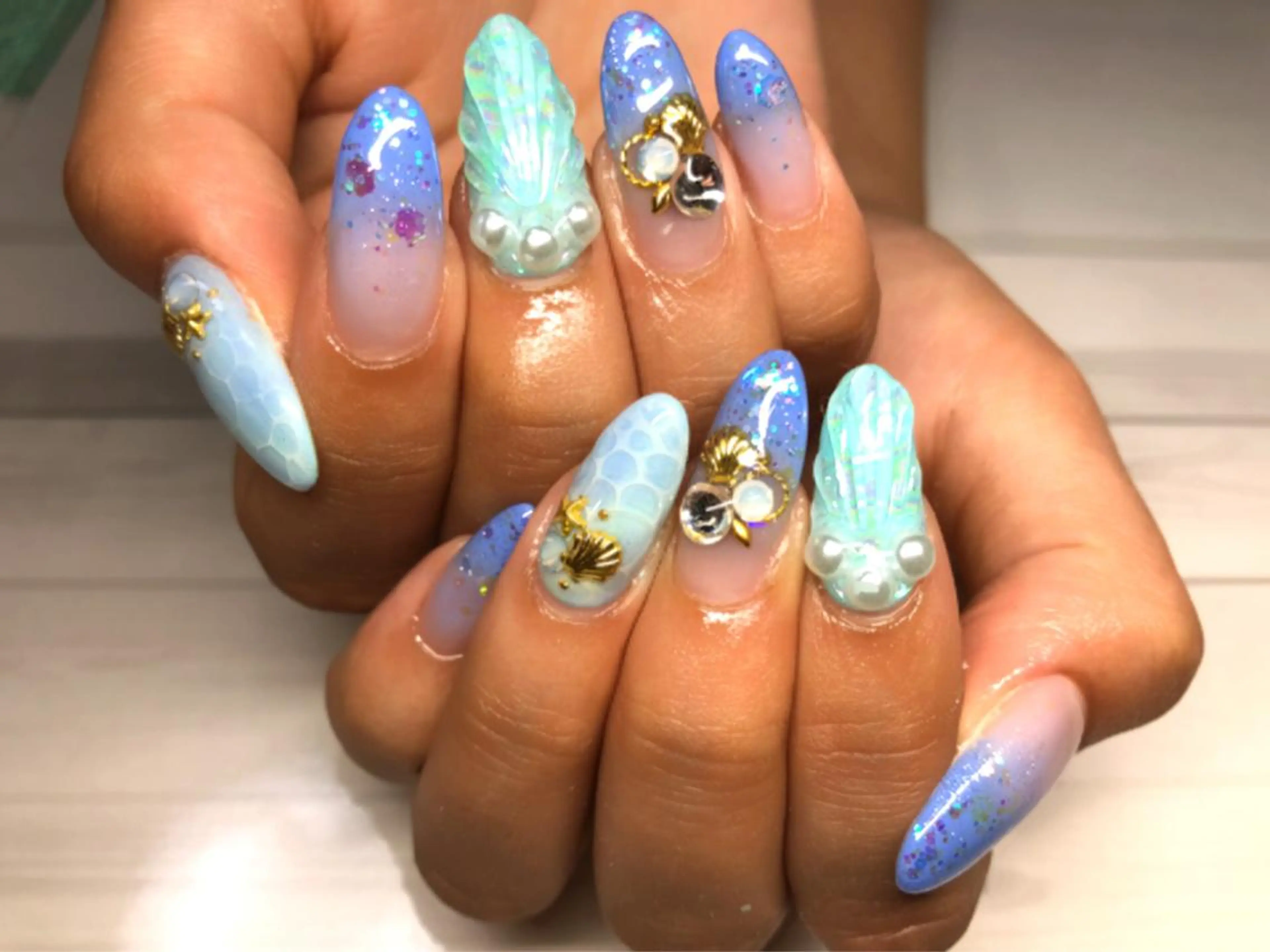 ネイル Li'leaNail AINAのネイルデザイン