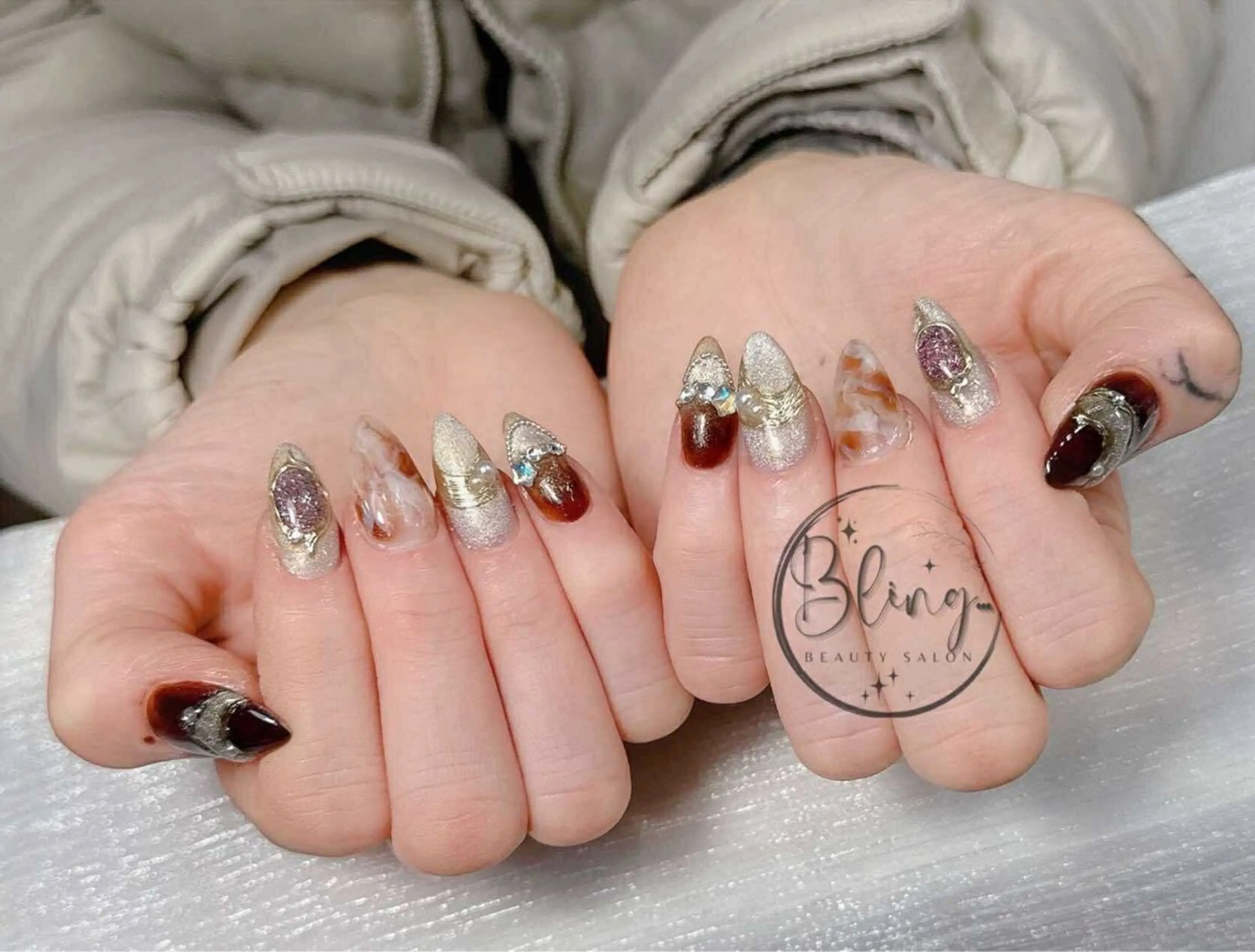 ネイル 長さ出し フレンチネイル 韓国ネイル レース マグネットネイル ハンドネイル nami ナミのネイルデザイン