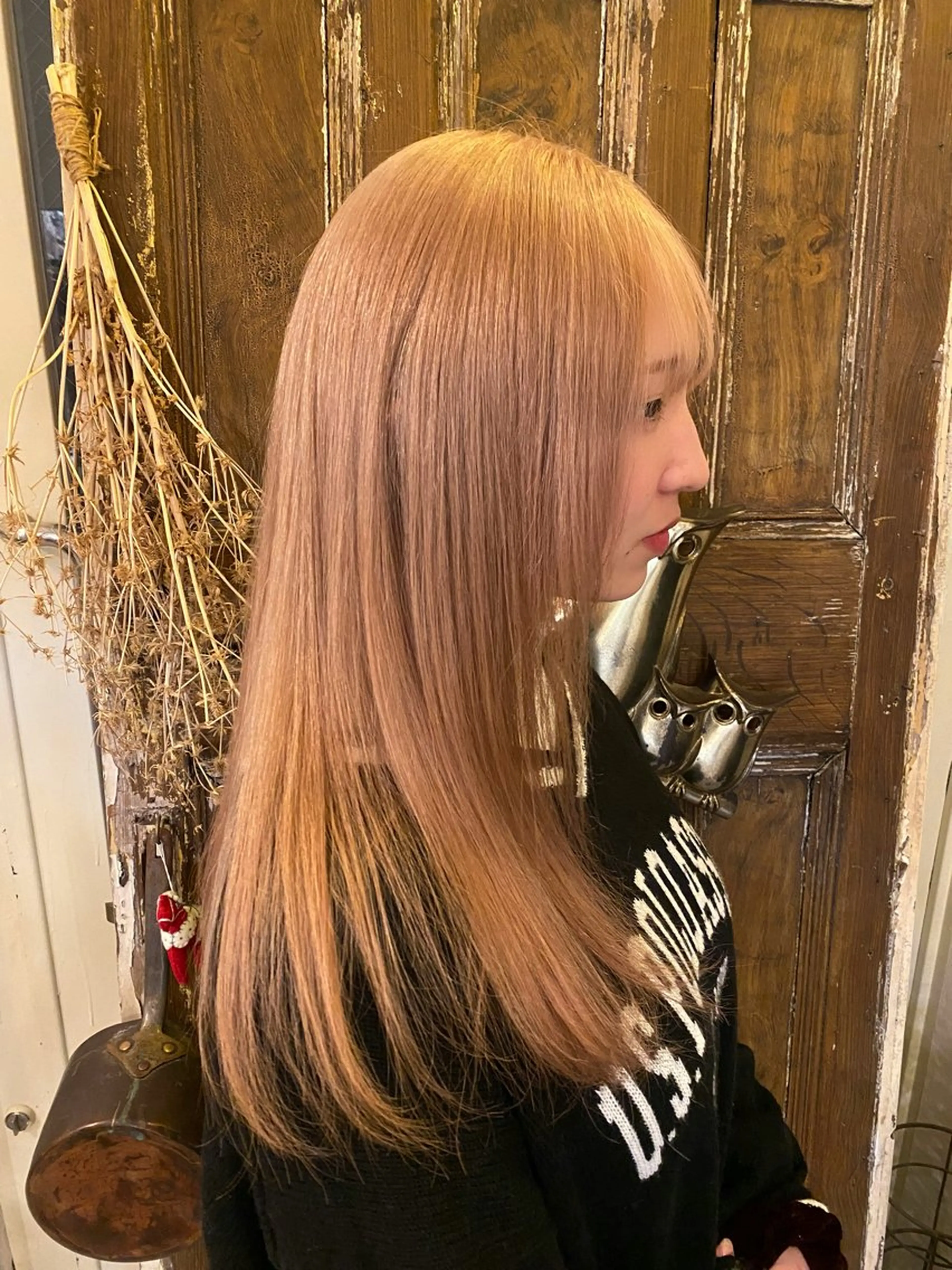 ロング ヘアカラー トリートメント sea's所属・ヒラカホ/矢場町/ ブリーチ/似合わせのヘアスタイル