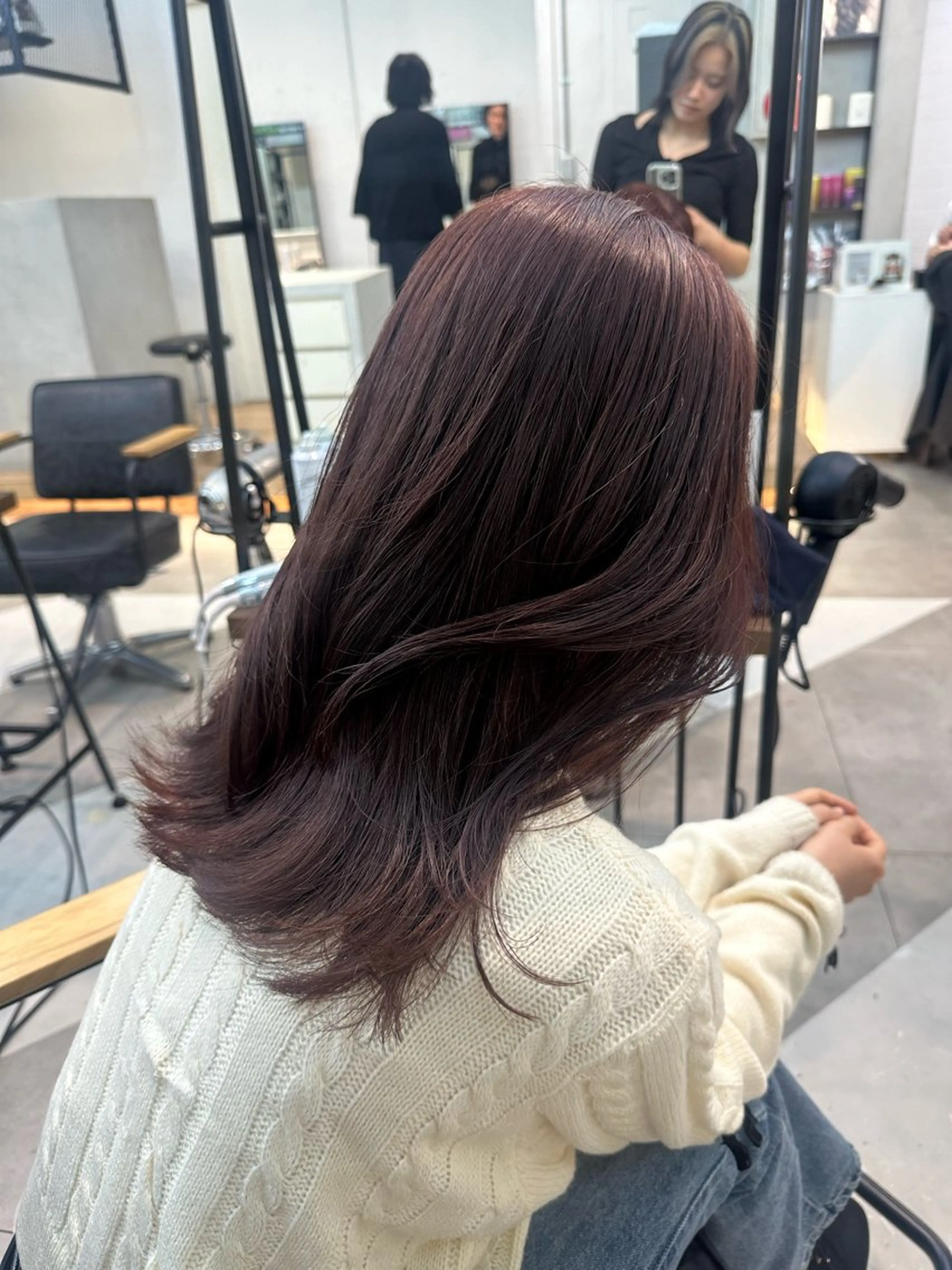 セミロング ヘアカラー 🎀韓国レイヤー特化 🎀ベージュ/ミクのヘアスタイル