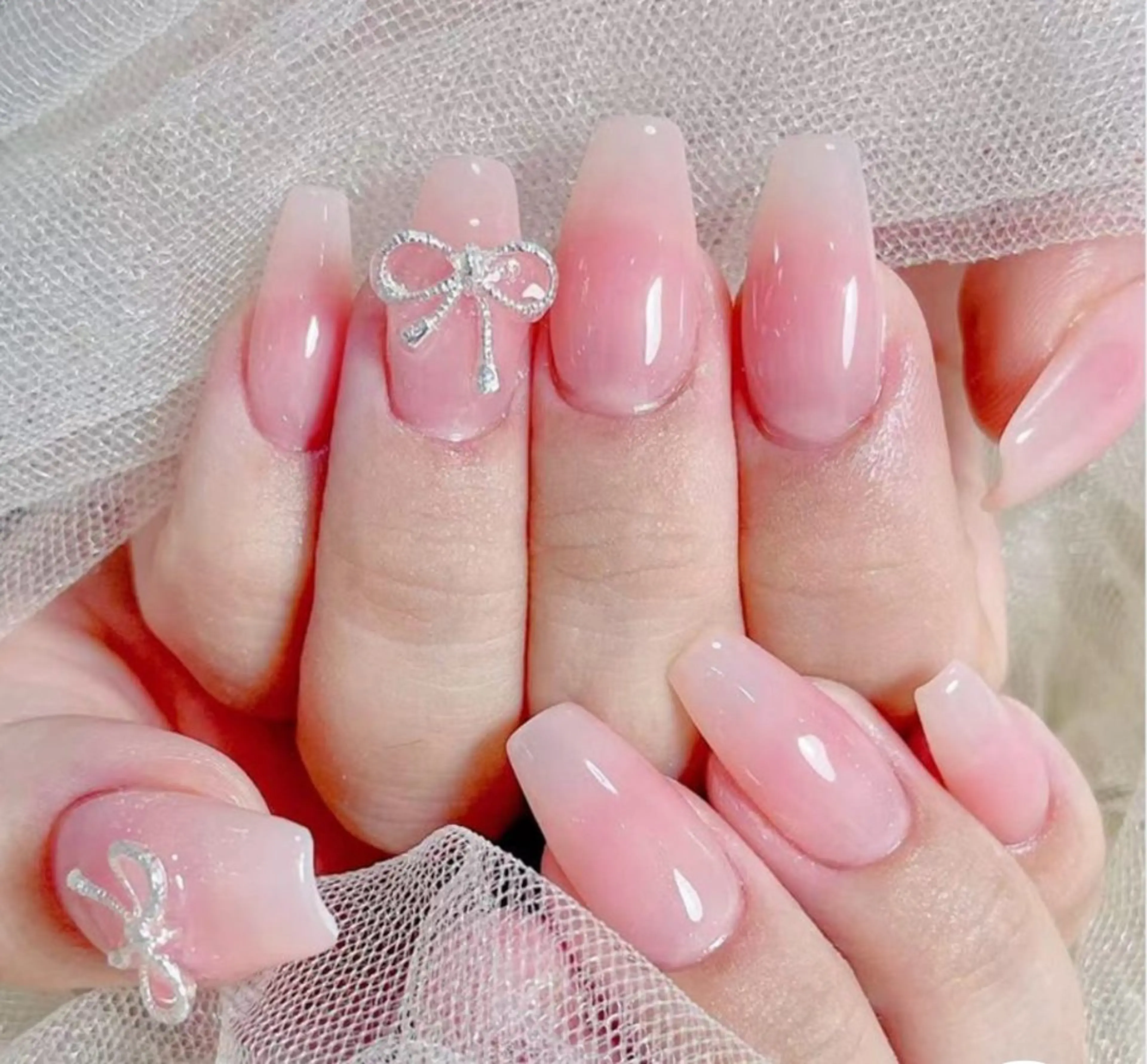 ネイル Odon Beauty  nail  salon所属・VIP TRENDYのネイルデザイン