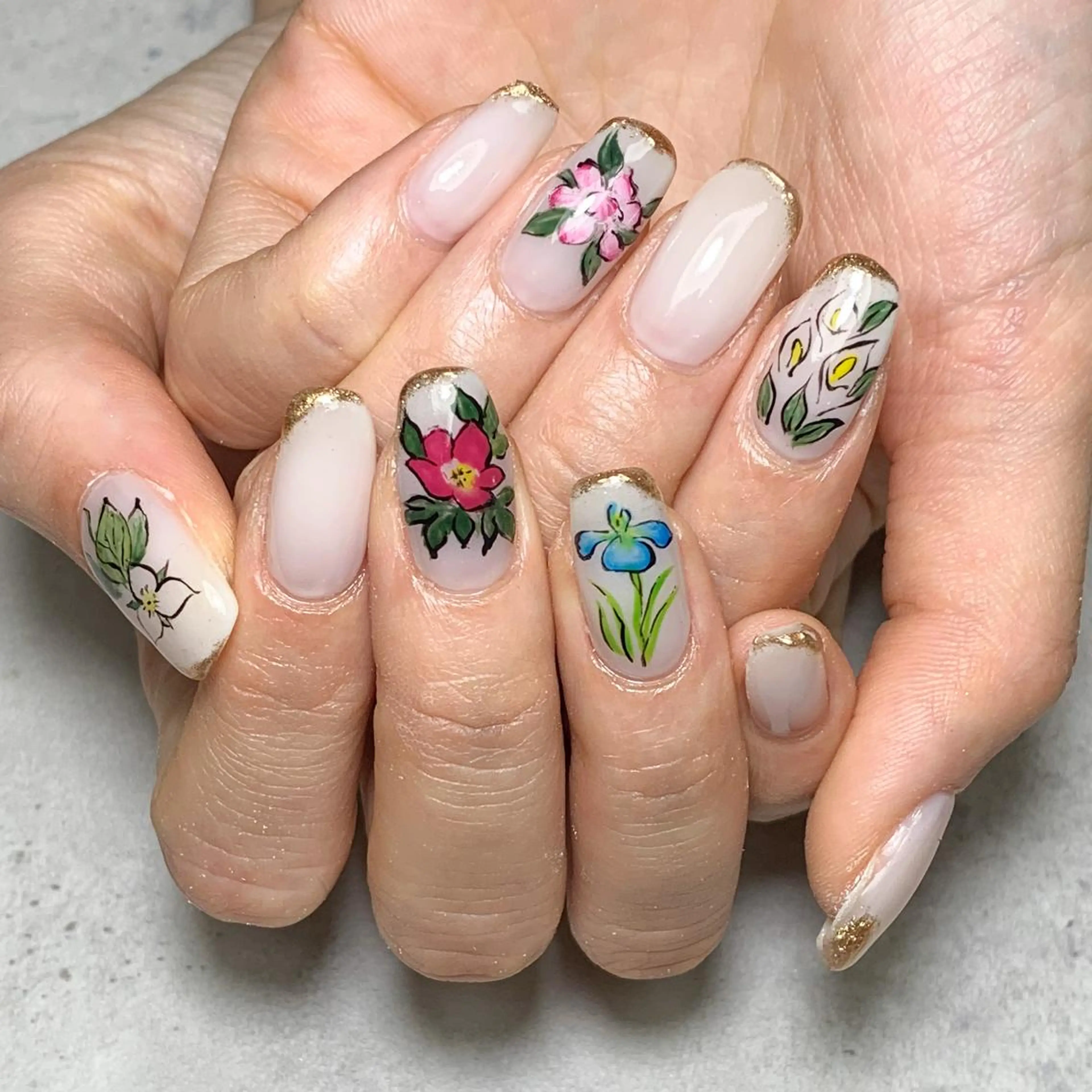 ネイル atelier FIORITURA所属・FIORITURA aiのネイルデザイン