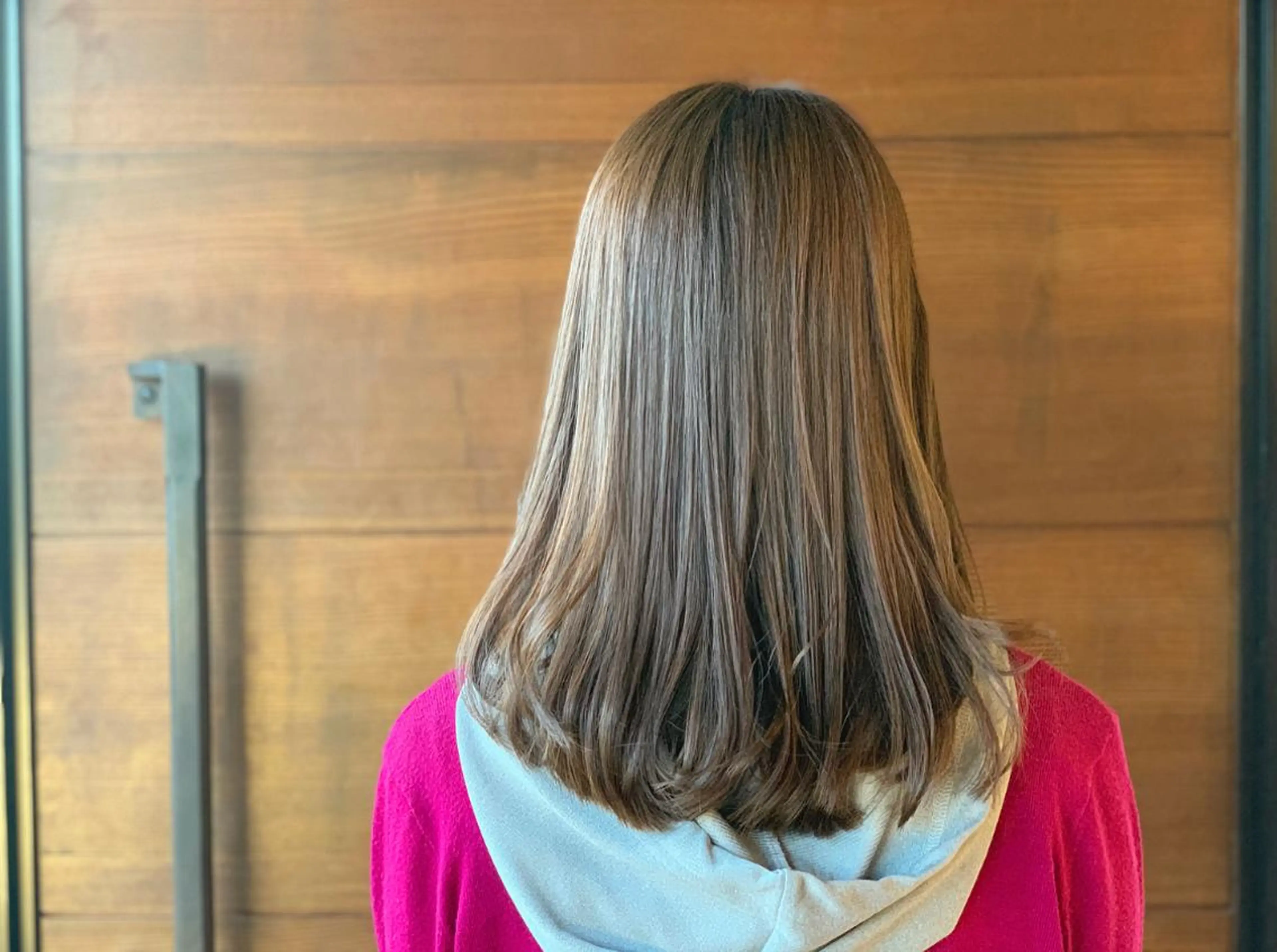 ミディアム カラー ブラウンカラー 透明感カラー 悠 亜のマツエク・マツパデザイン