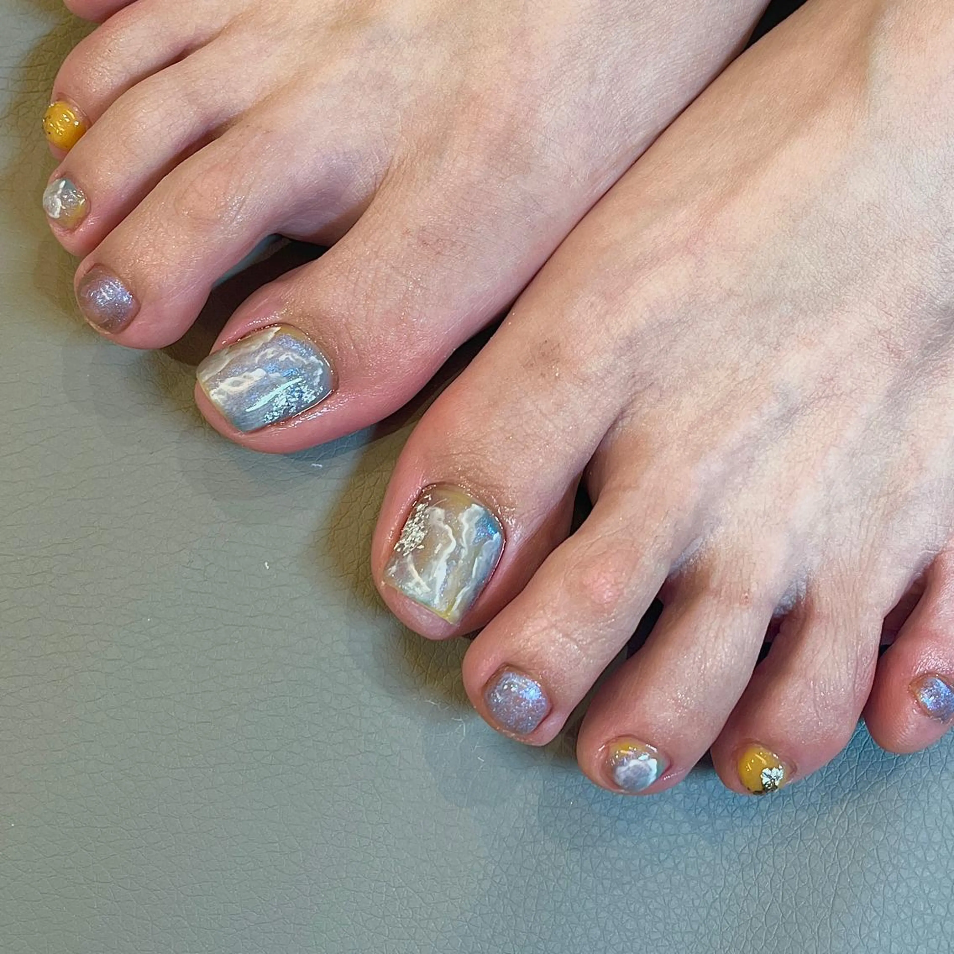 ネイル フットネイル マグネットネイル ニュアンスネイル フリーランス¨̮⃝ ネイリストOKADAのネイルデザイン