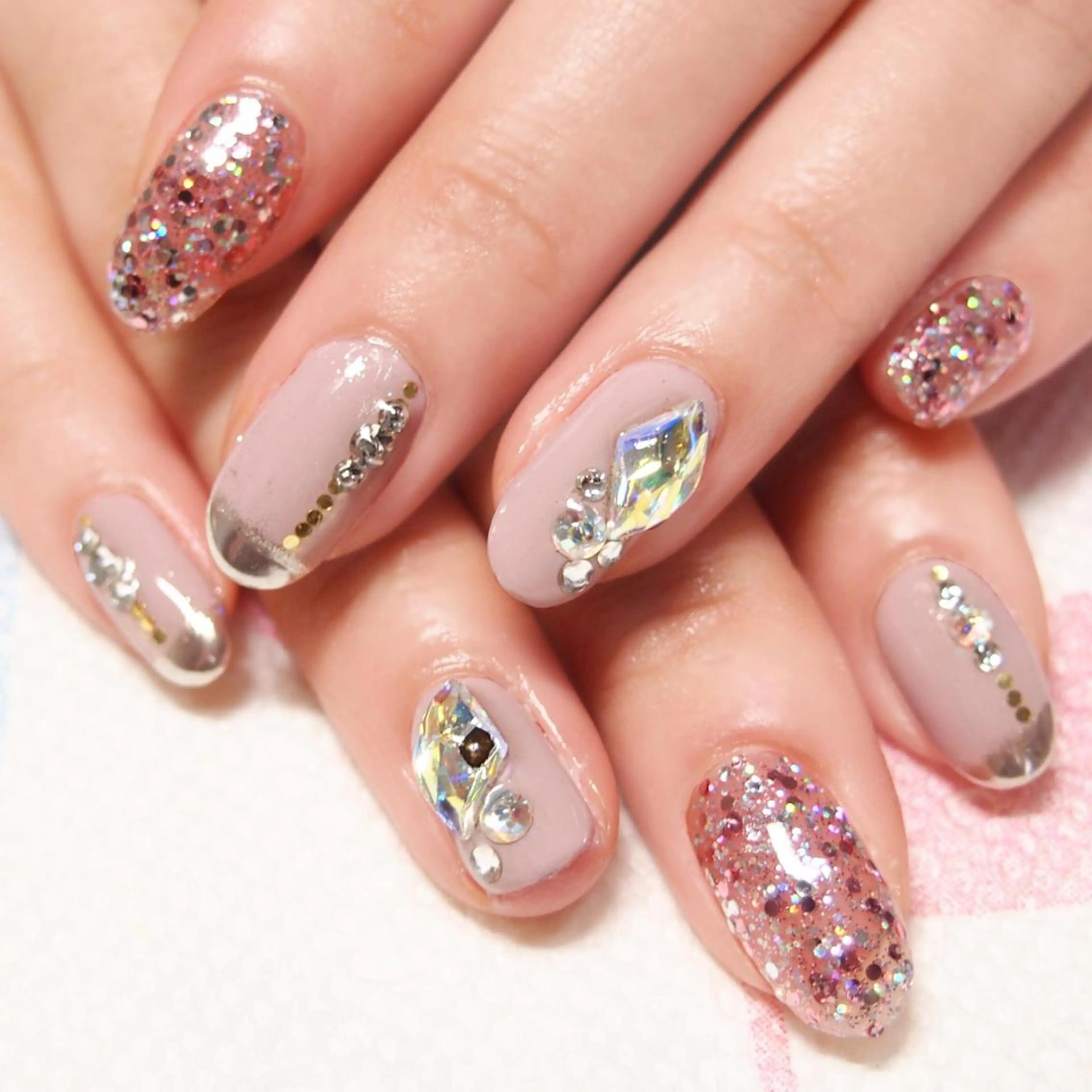 ネイル ジェルネイル 山田 麻衣のネイルデザイン