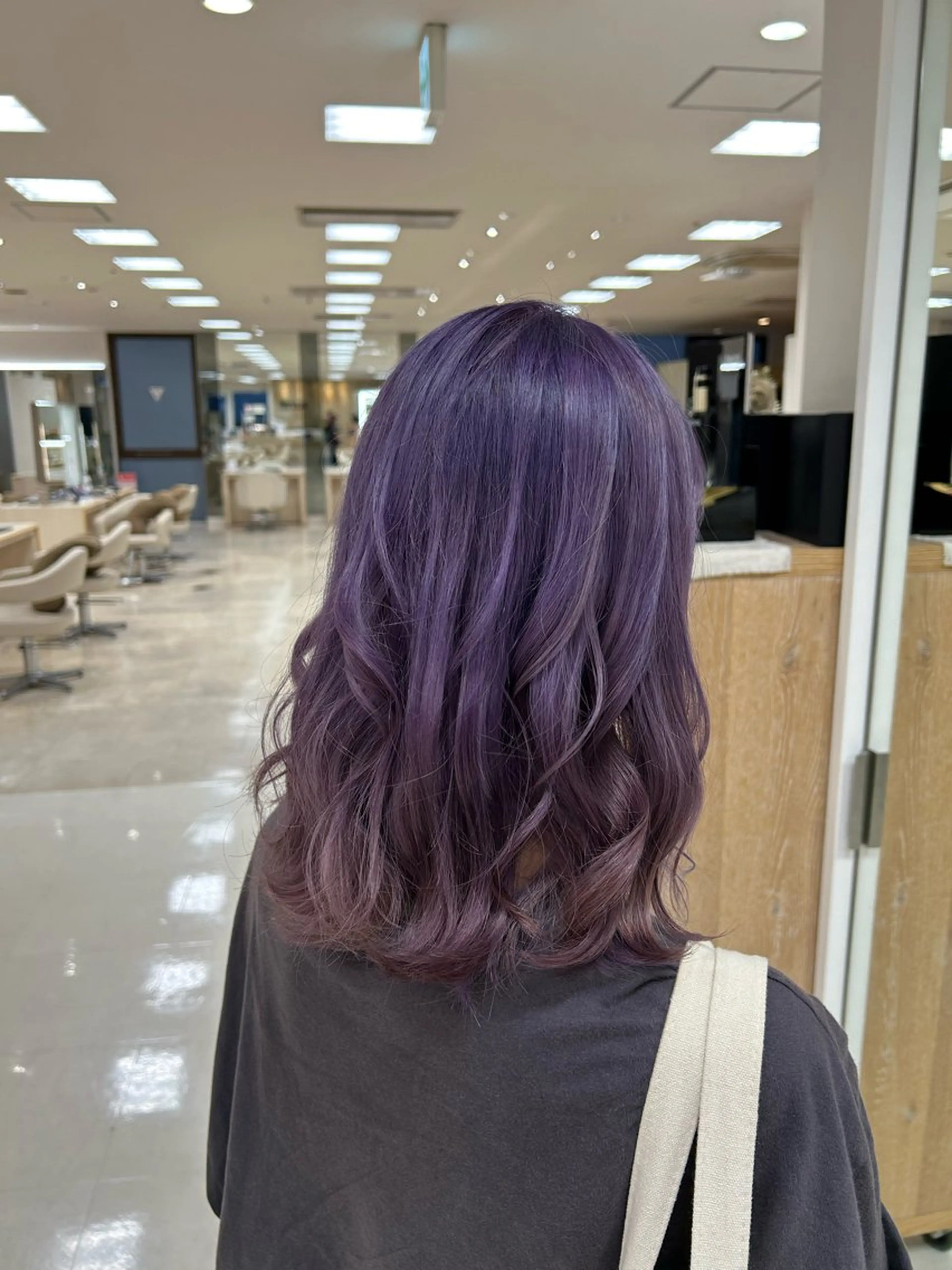 カラー ヘアカラー 💜暖色系カラー/ ブリーチカラー💜のヘアスタイル