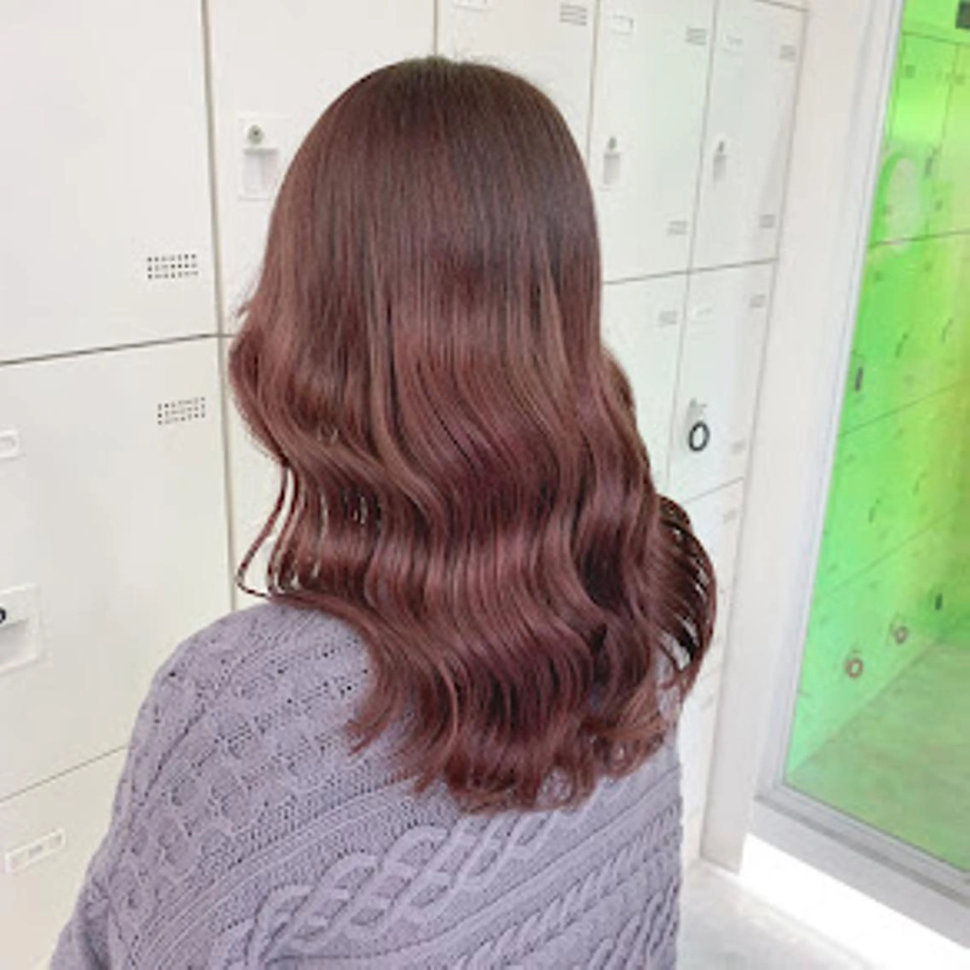 カラー 【公式】DISCO銀 座🪩トレンド🪽のヘアスタイル