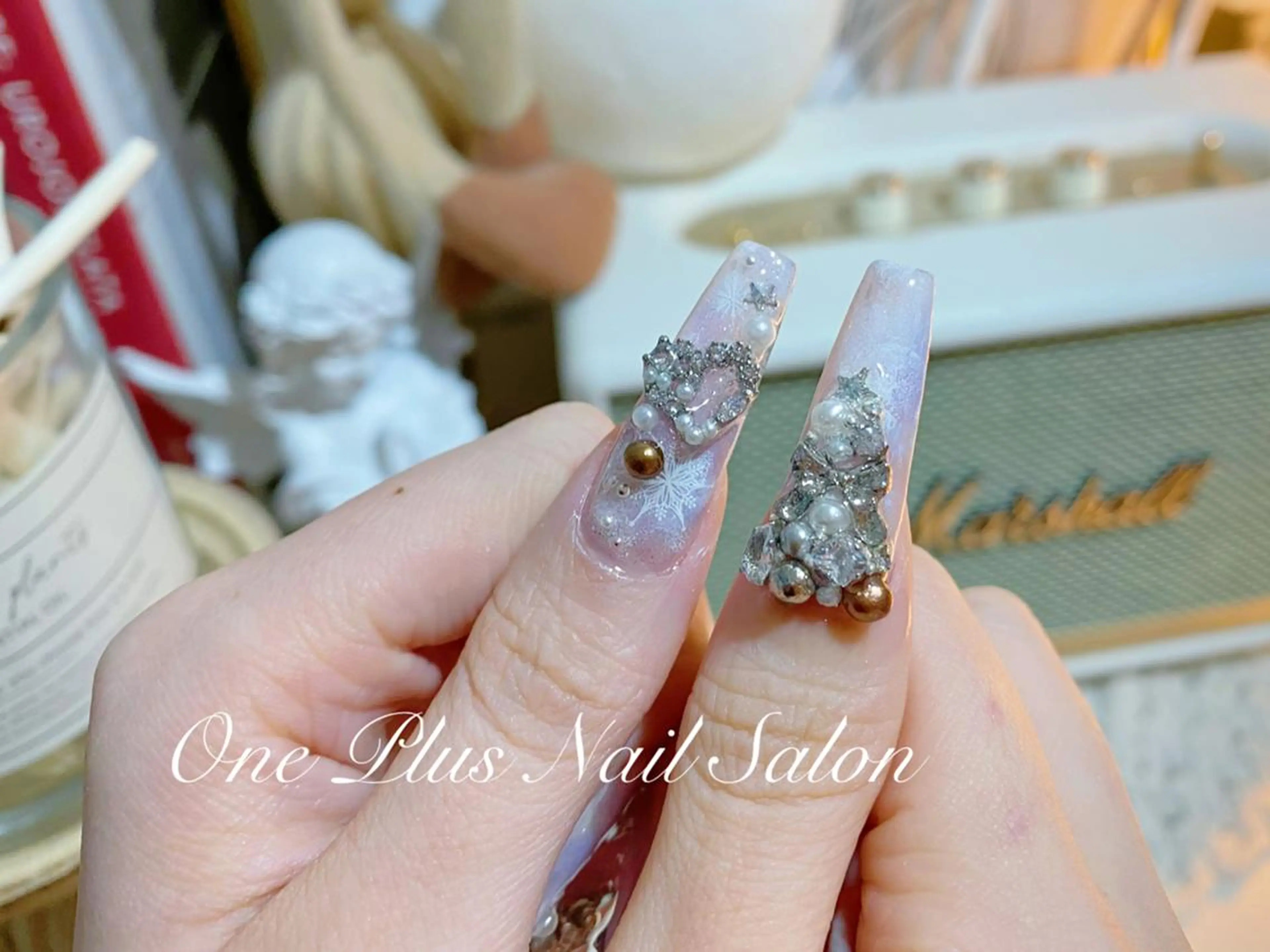 ネイル One Plus キキのネイルデザイン