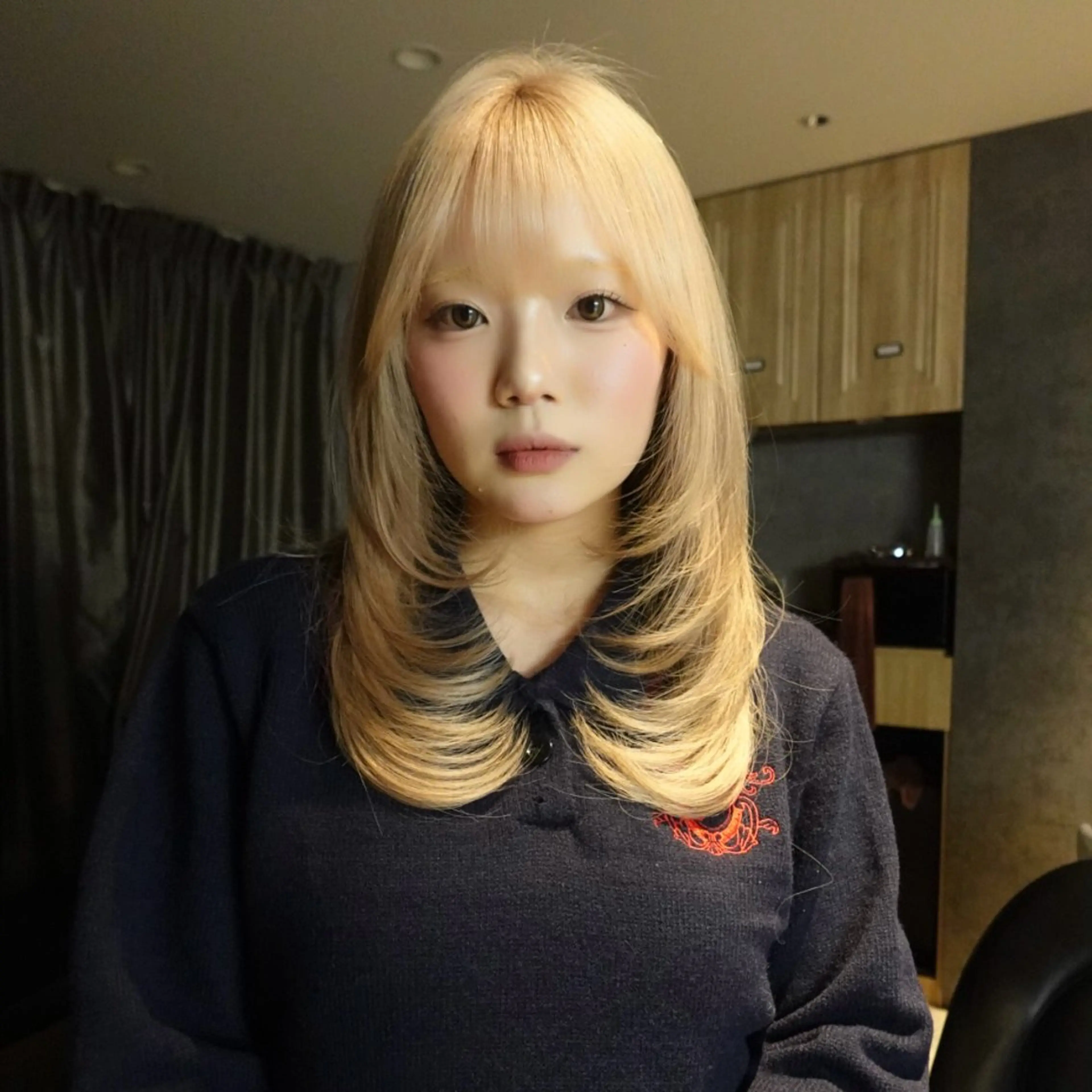 セミロング sand ikebukuro所属・ハイトーン／bob 美容師🧁SONAのヘアスタイル