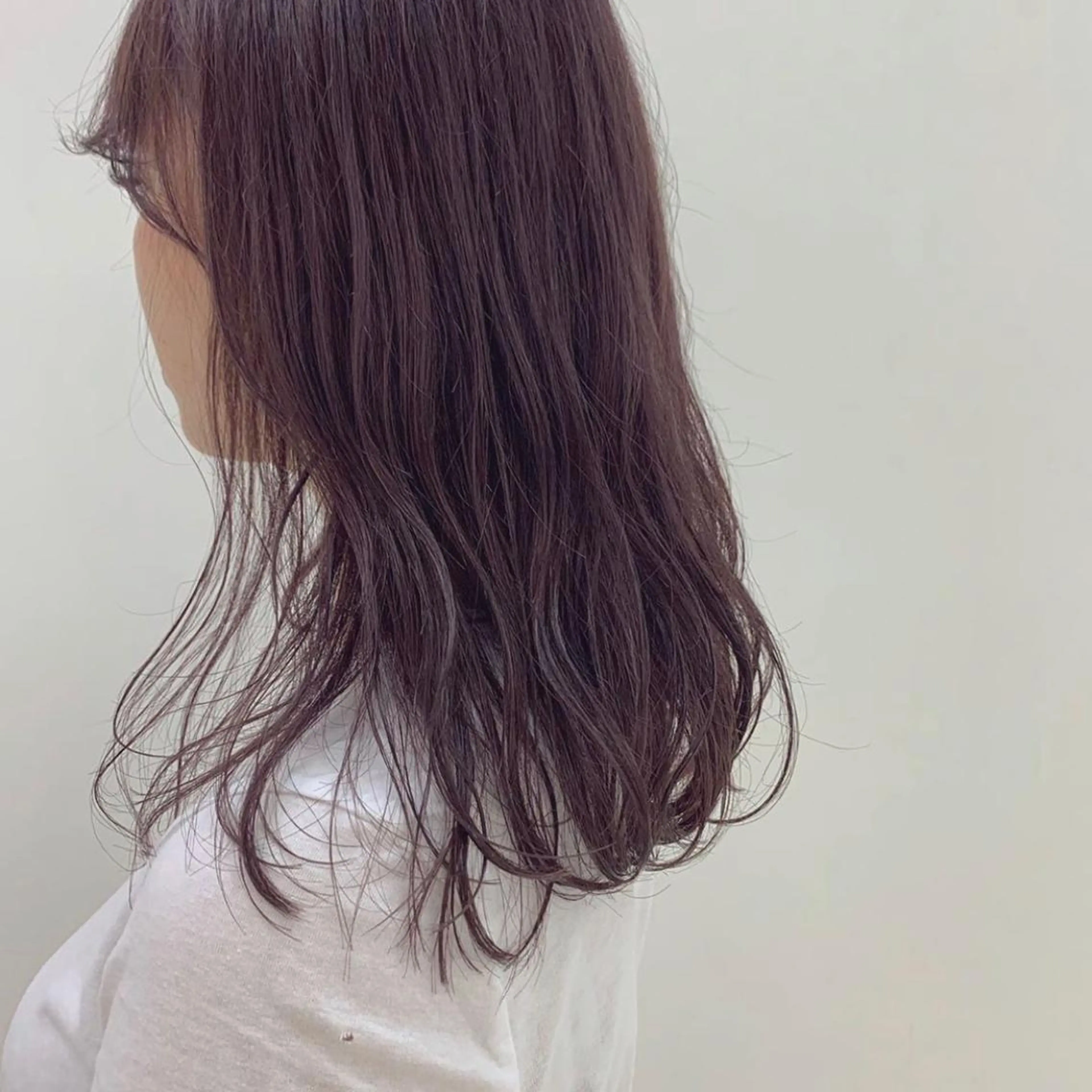 ロング カラー ブリーチ ラベンダーカラー ayano /トレンドヘアのヘアスタイル