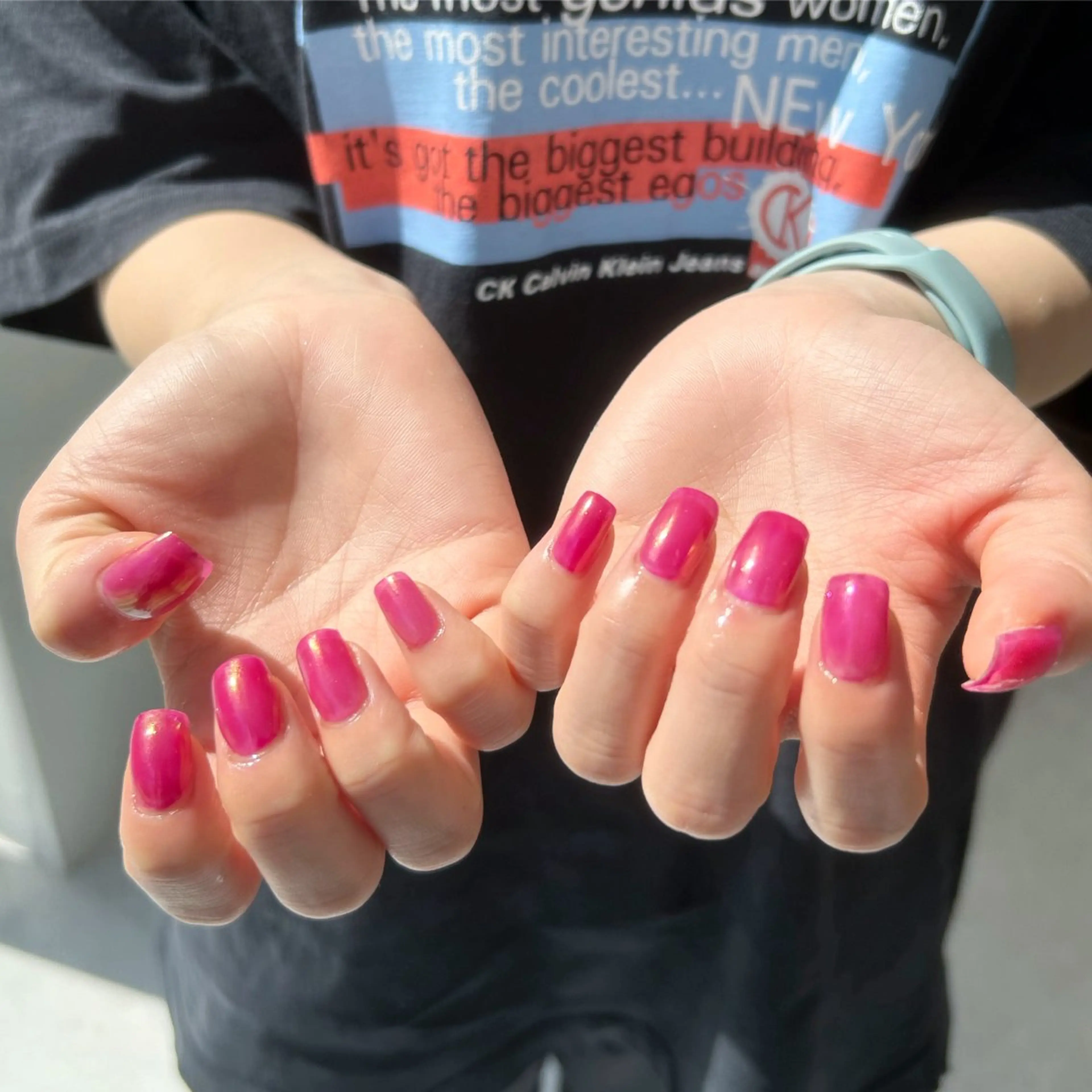 ネイル オーロラネイル ハンドネイル Uzuki ／ROCCOnailのネイルデザイン