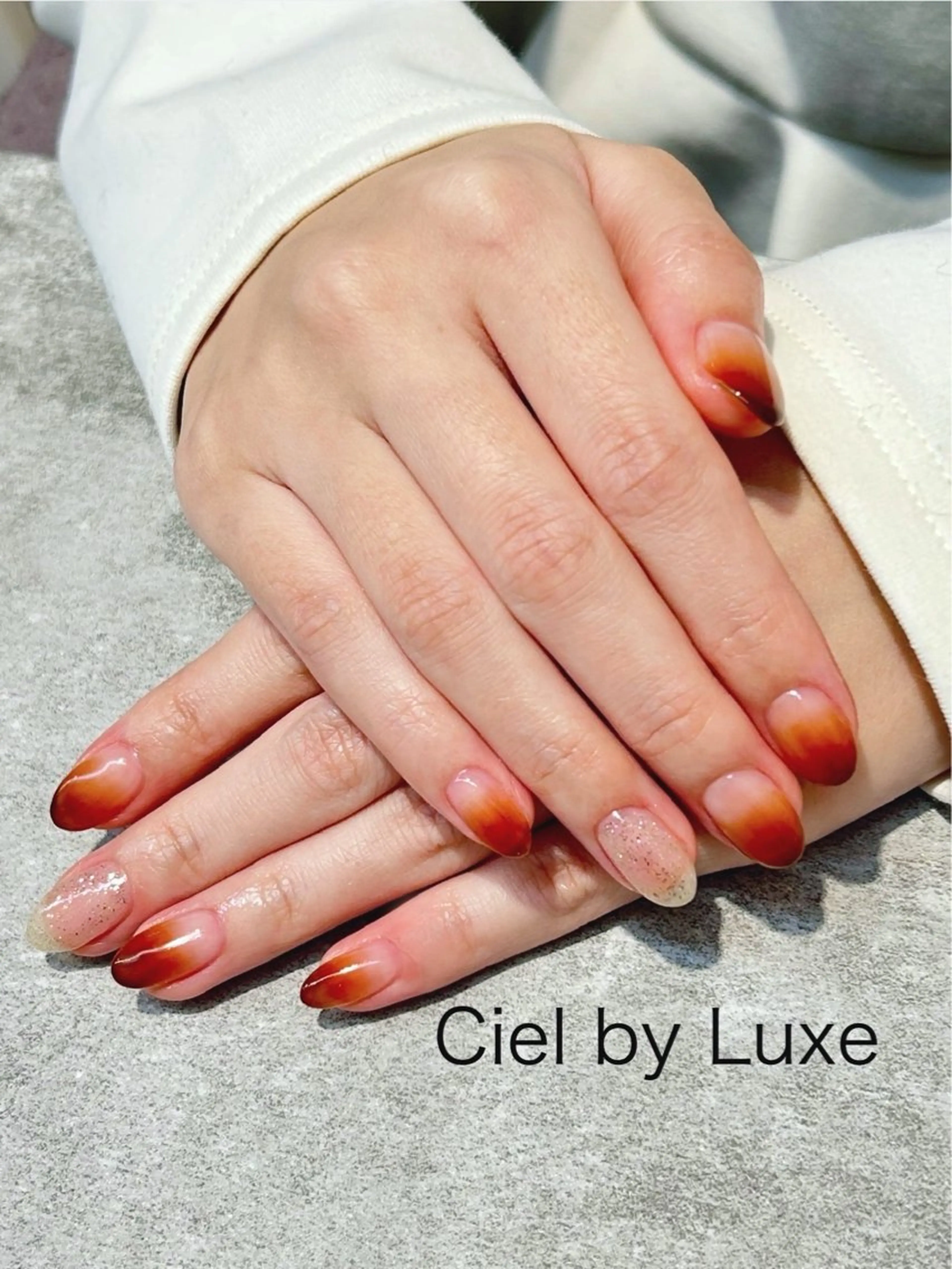 ネイル グラデーション CielbyLuxe manamiのネイルデザイン