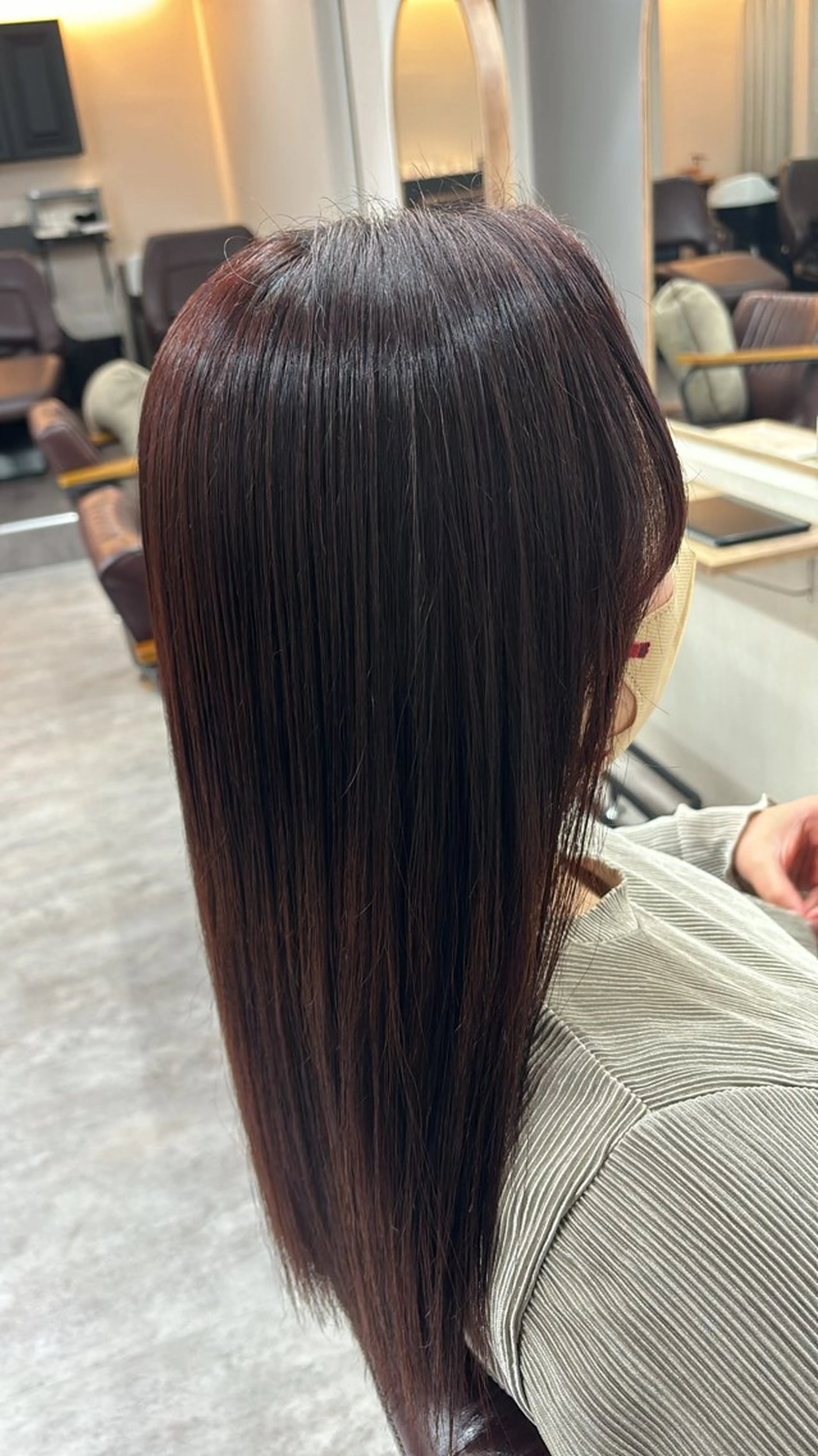 ロング カラー ブラウンカラー 椎名 紗愛のヘアスタイル