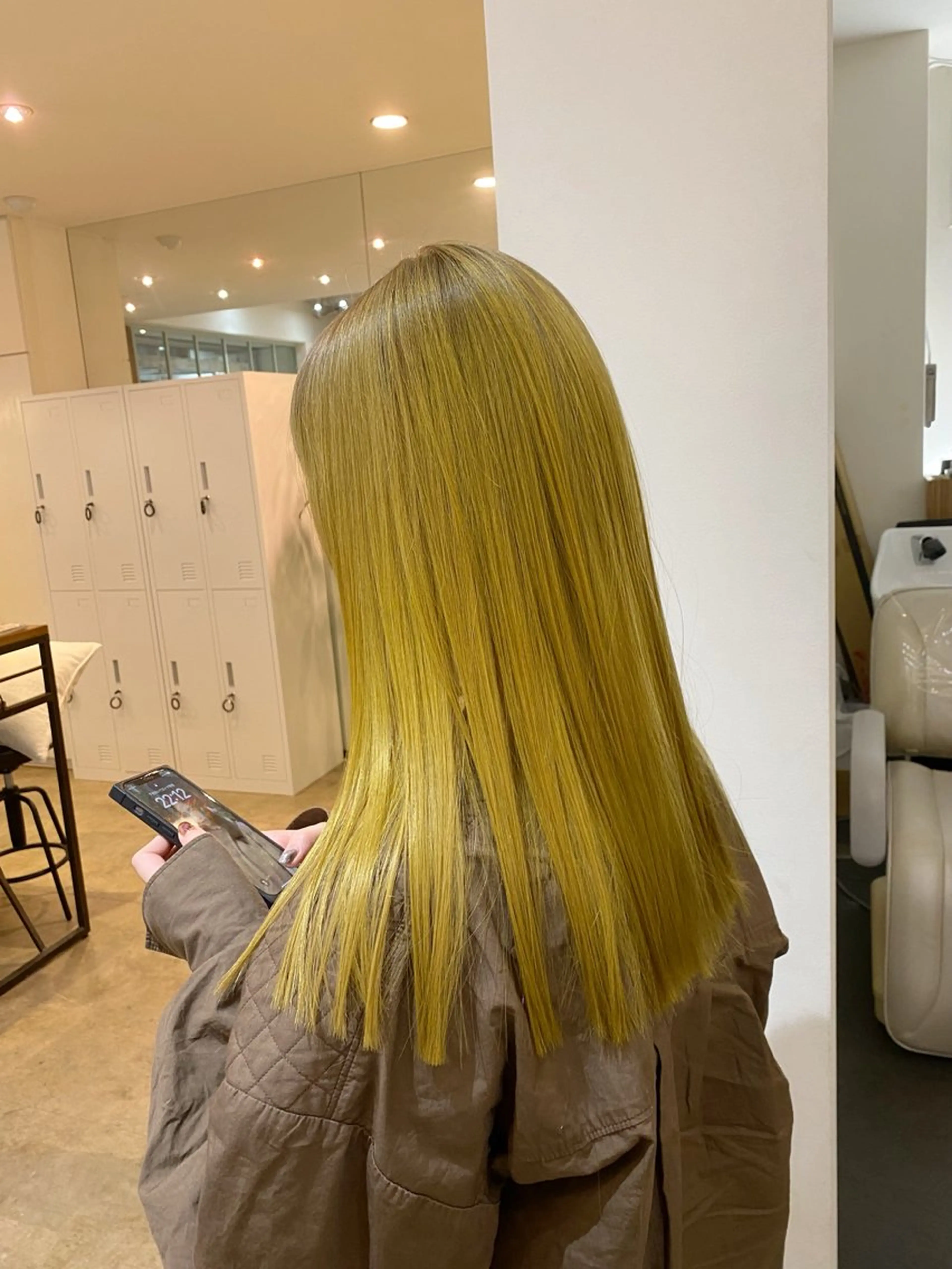 【ケアブリーチ付】カット+グラデーションカラー+アジュバントリートメントの写真