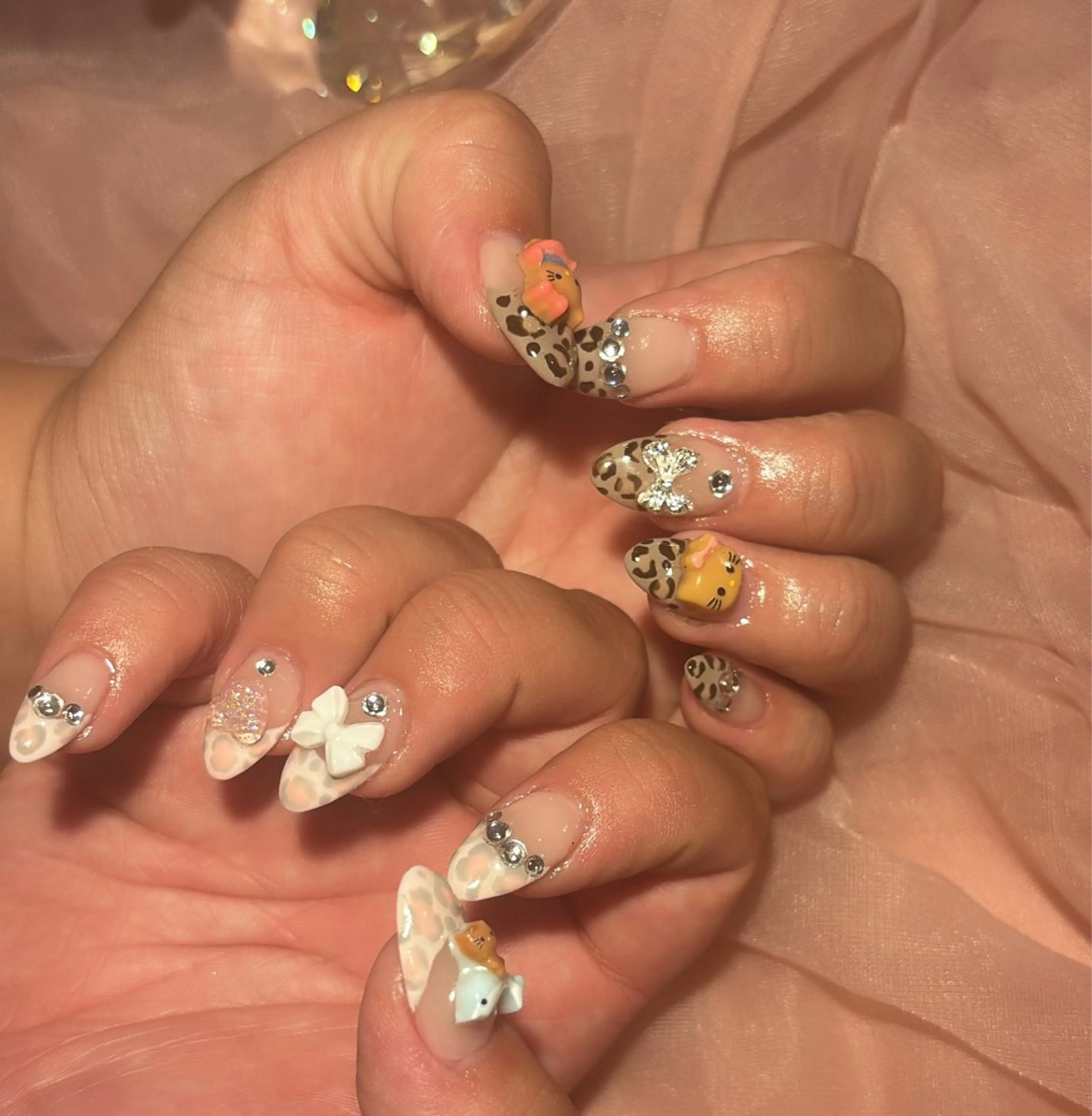 ネイル ハンドネイル 𝐁𝐞𝐥𝐥 𝐦𝐞のネイルデザイン