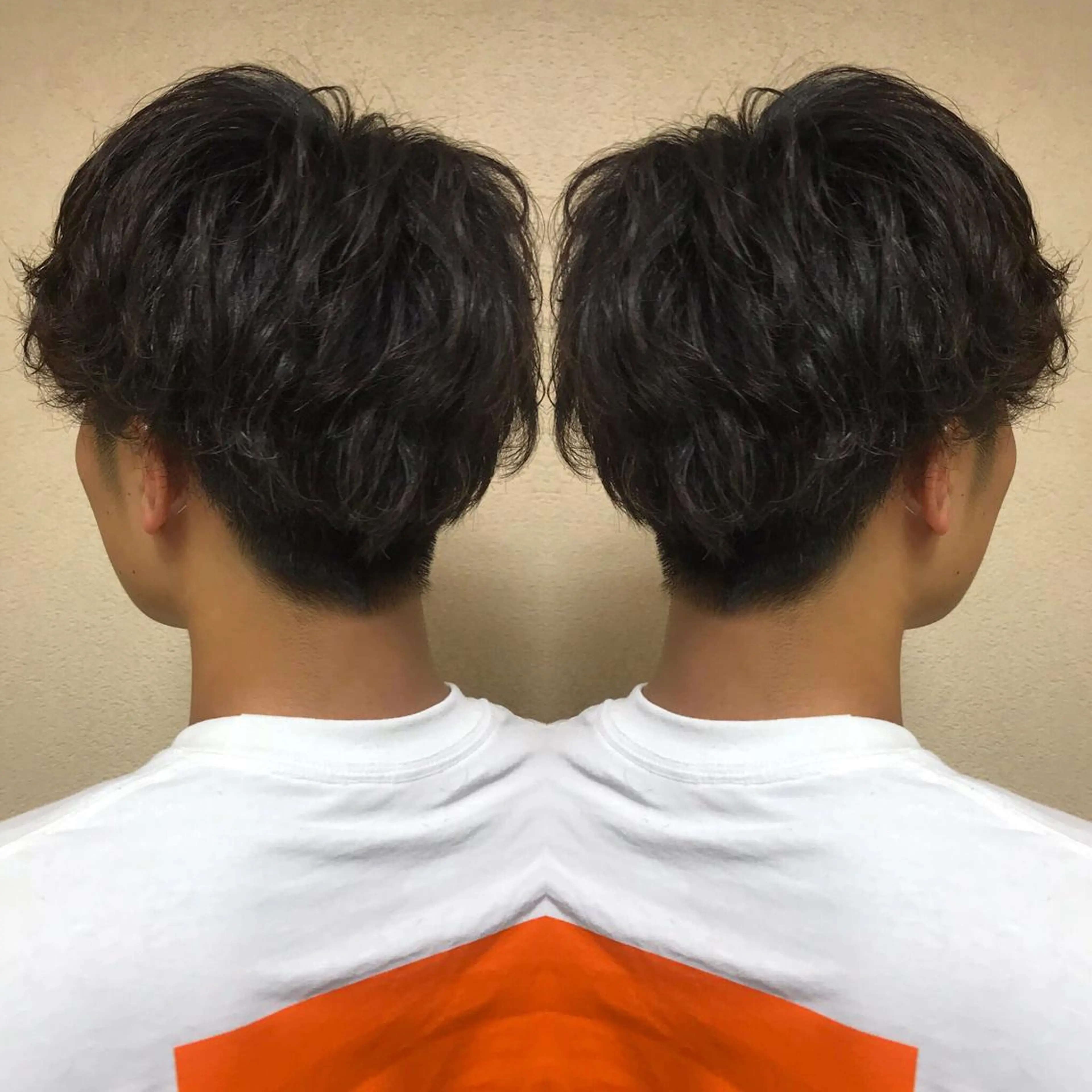 パーマ メンズ 透明感カラー・ 髪質改善🩵イケダのヘアスタイル