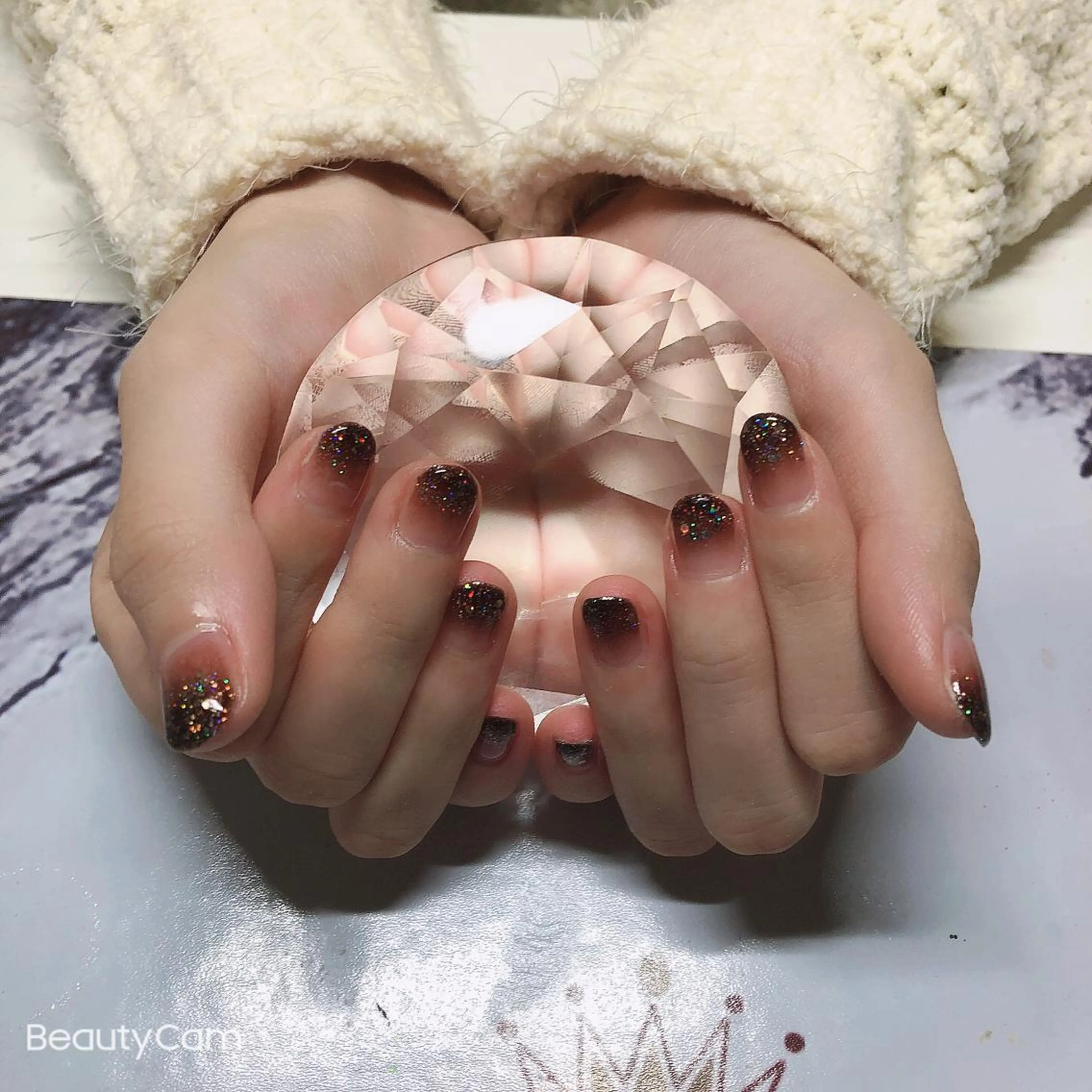 ネイル Guarendo錦糸町店所属・ガレンドウ 白澤 愛子のネイルデザイン