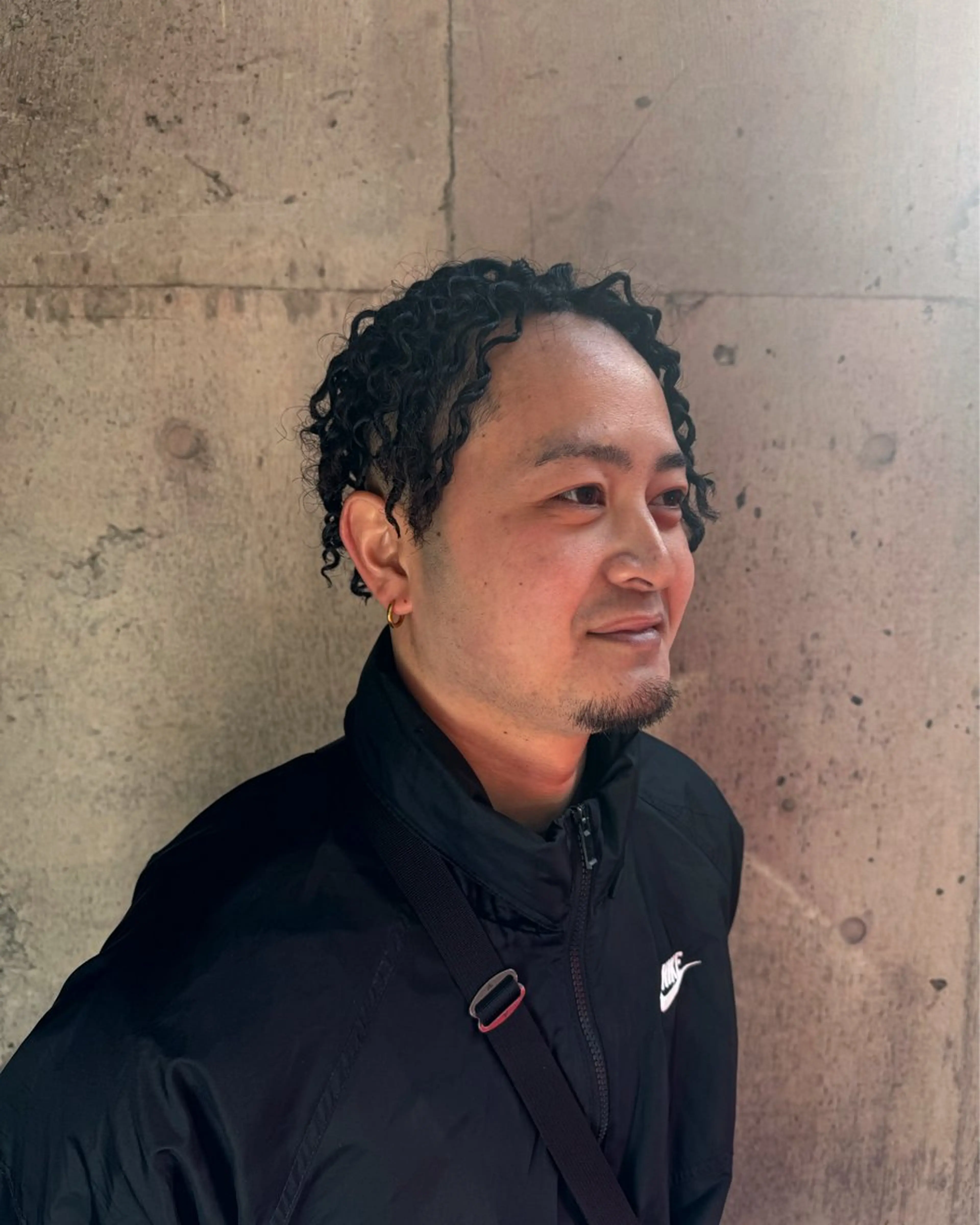 ショート パーマ メンズ フェードカット メンズパーマ ツイストスパイラルパーマ スパイラルパーマ スキンフェード/パー マ/須田陸斗のヘアスタイル