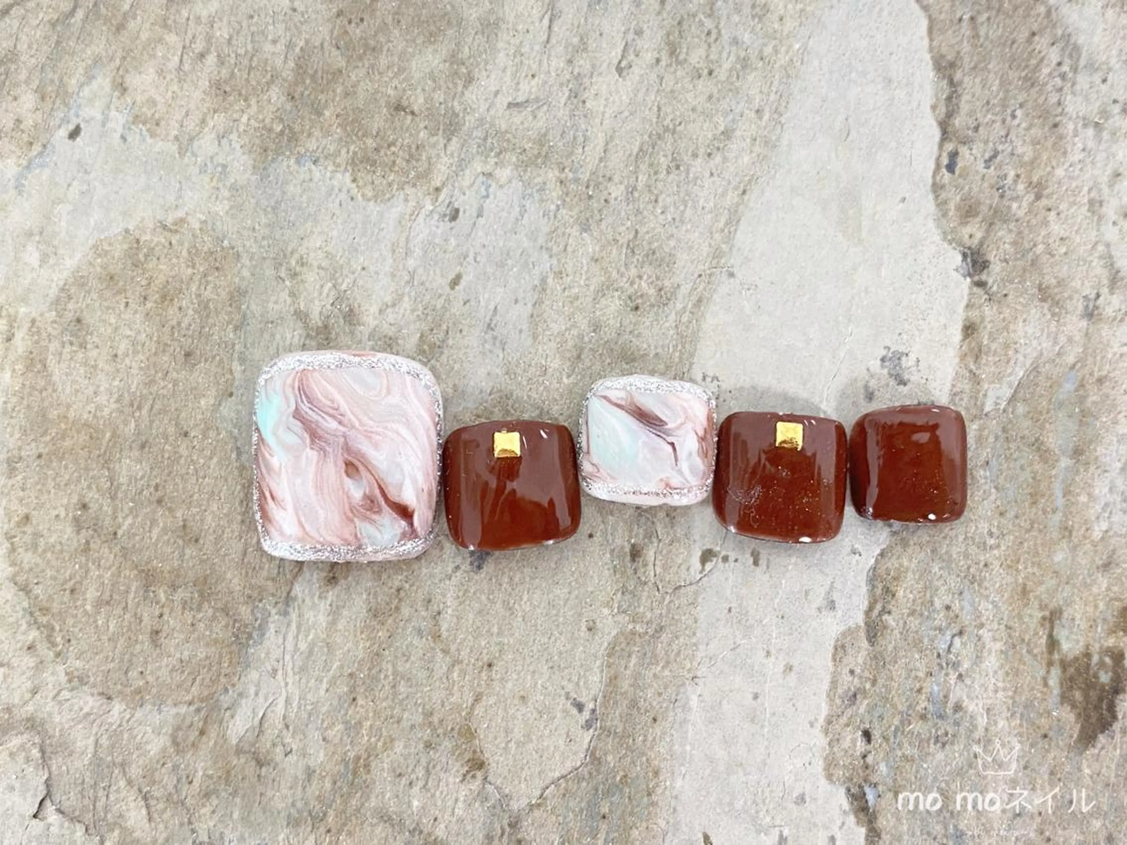 ネイル フットネイル MOMO nailのネイルデザイン