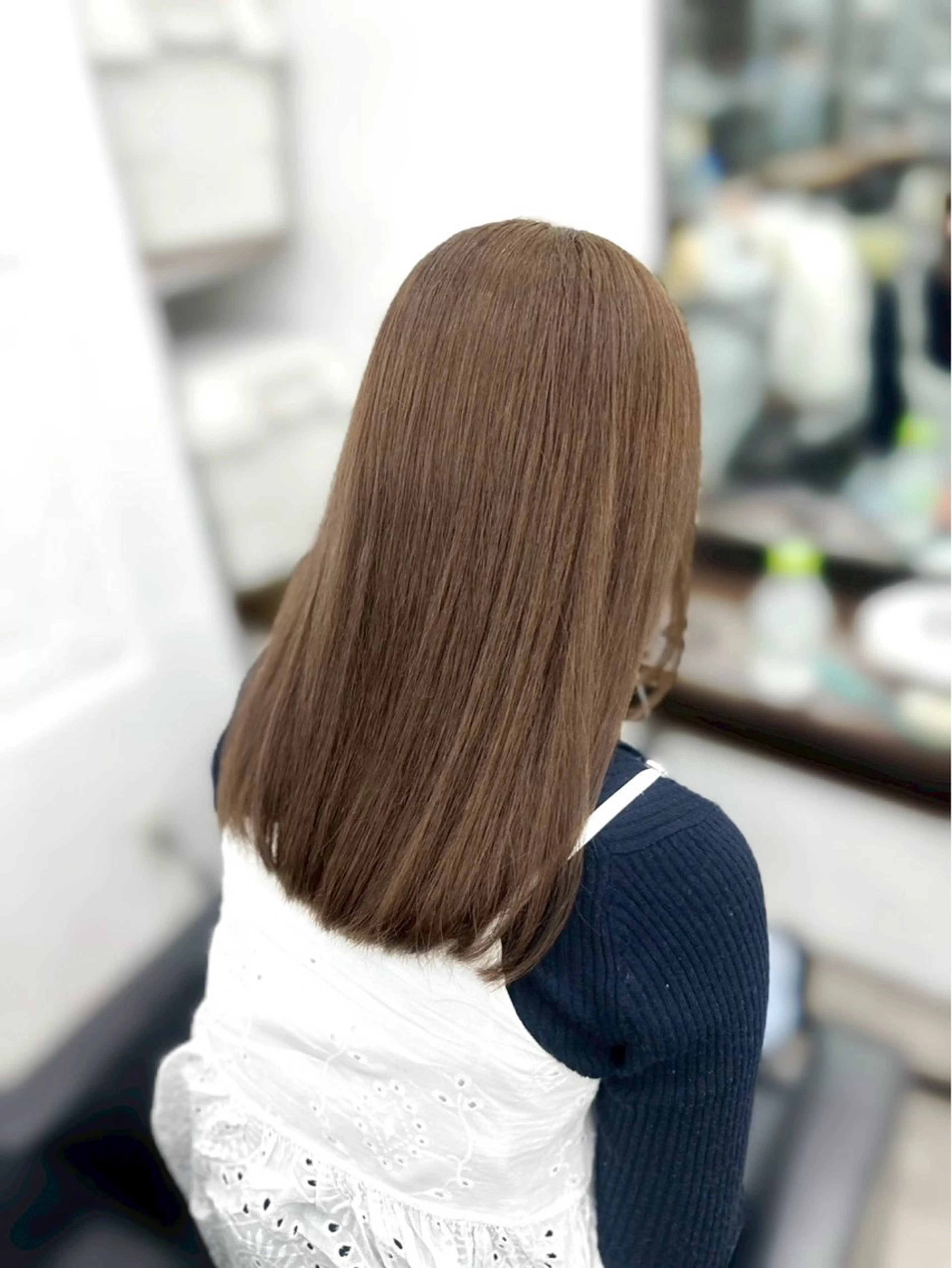 ミディアム カラー ベージュカラー ケアカラー 透明感カラー オリーブベージュ カット ヘアカラー ヘアセット 盛れる顔周り /透明感/かりん🎀のヘアスタイル