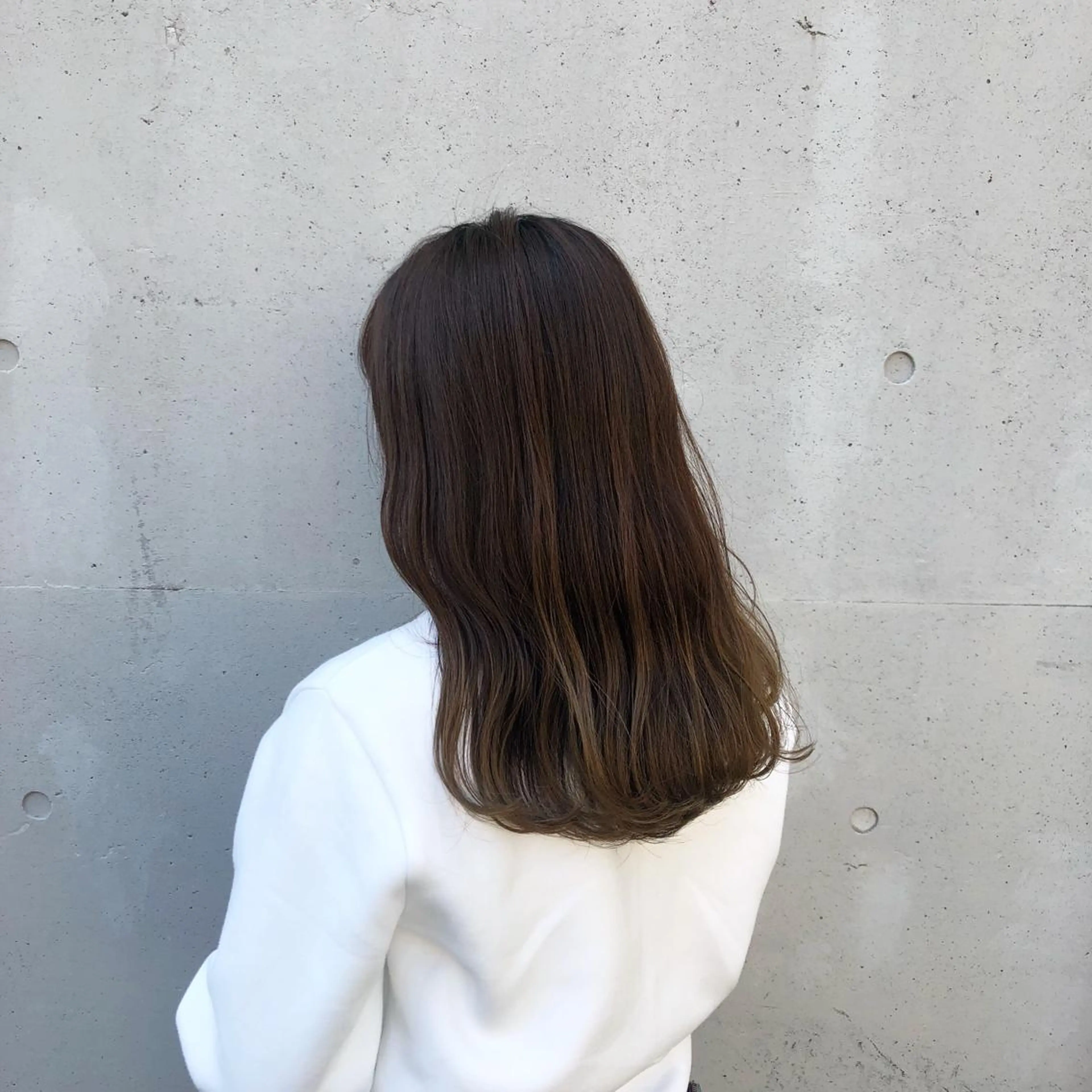 セミロング カラー ブリーチ グラデーションカラー ヘアカラー トリートメント 酸性縮毛矯正🧴韓国 レイヤー/髪質改善のヘアスタイル