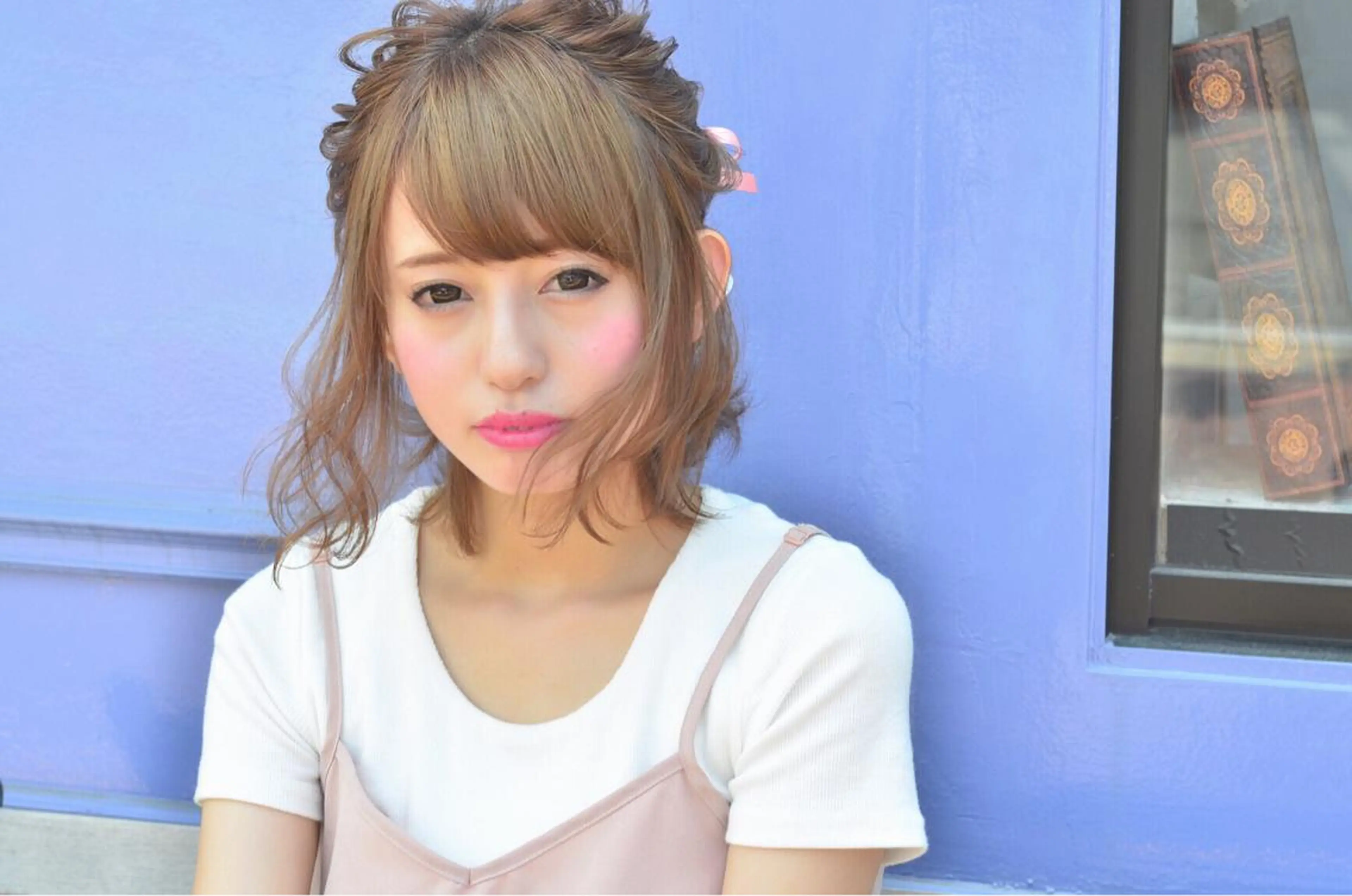 ミディアム セミロング カラー パーマ ヘアアレンジ autre所属・大久保 ひでなりのヘアスタイル