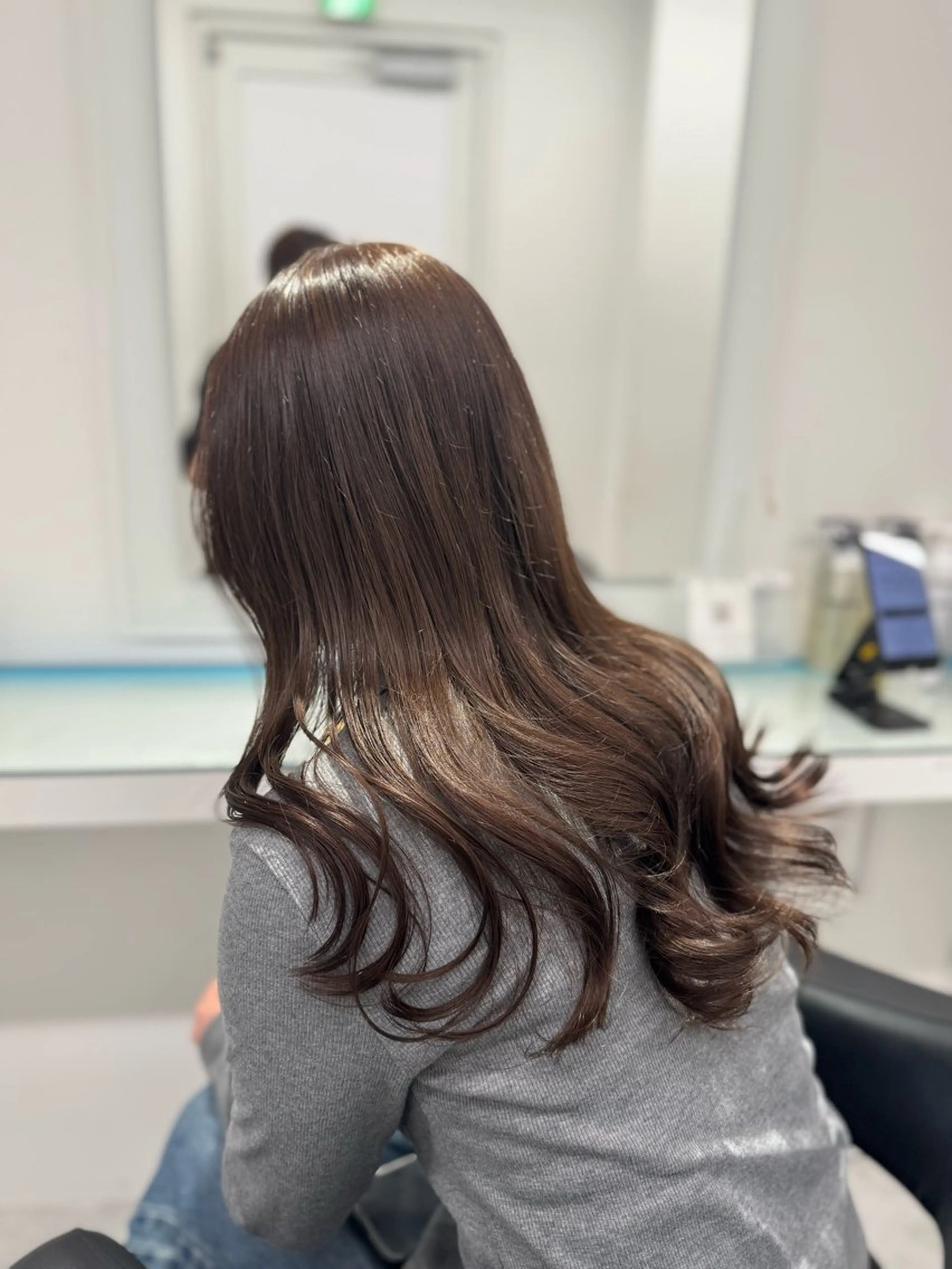 ロング カラー ヘアカラー トリートメント ブリーチなし🤍透明 感カラー🤍しゅうじのヘアスタイル