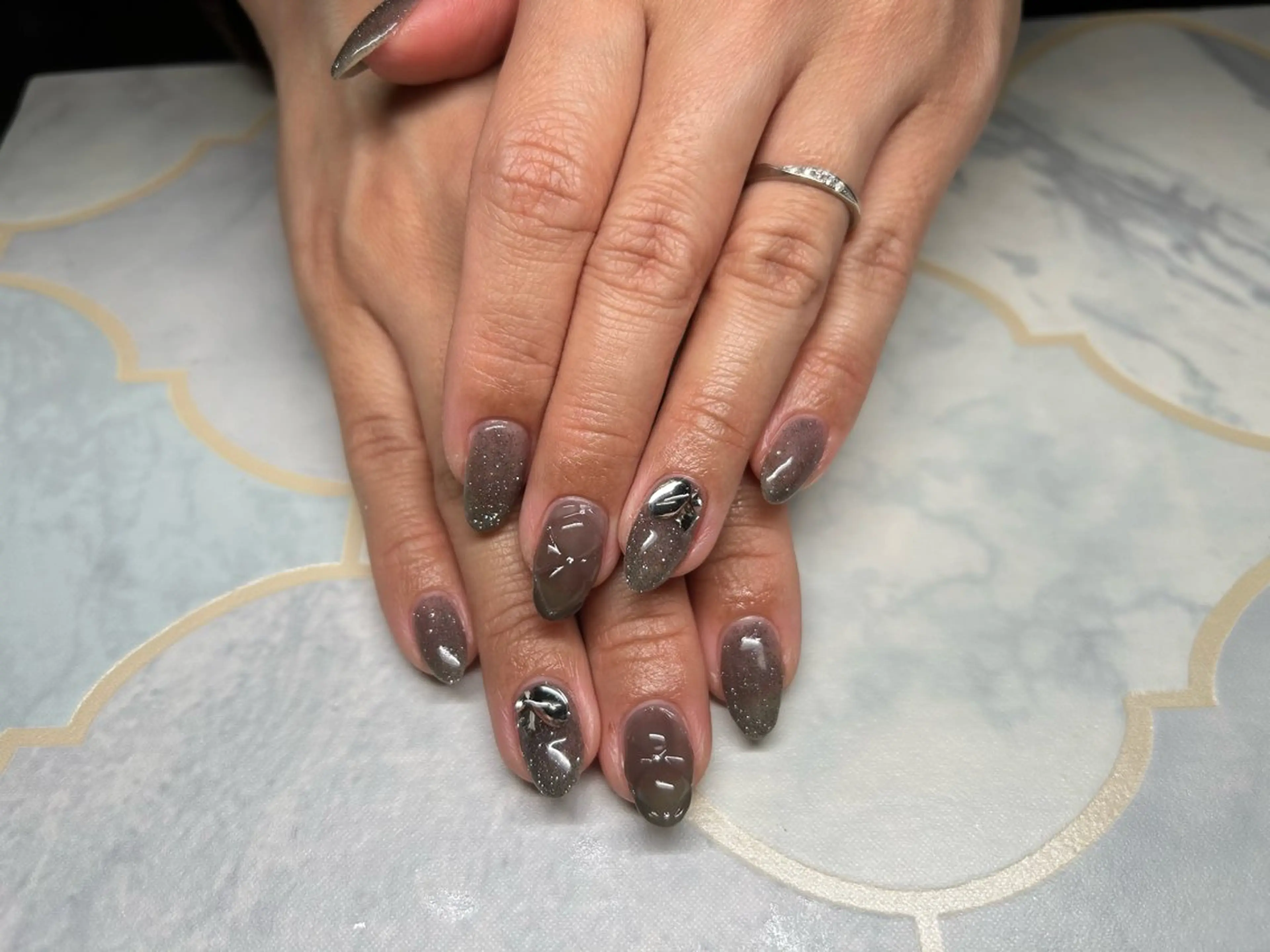 ネイル ワンカラーネイル ハンドネイル Lisa’s Salonのネイルデザイン