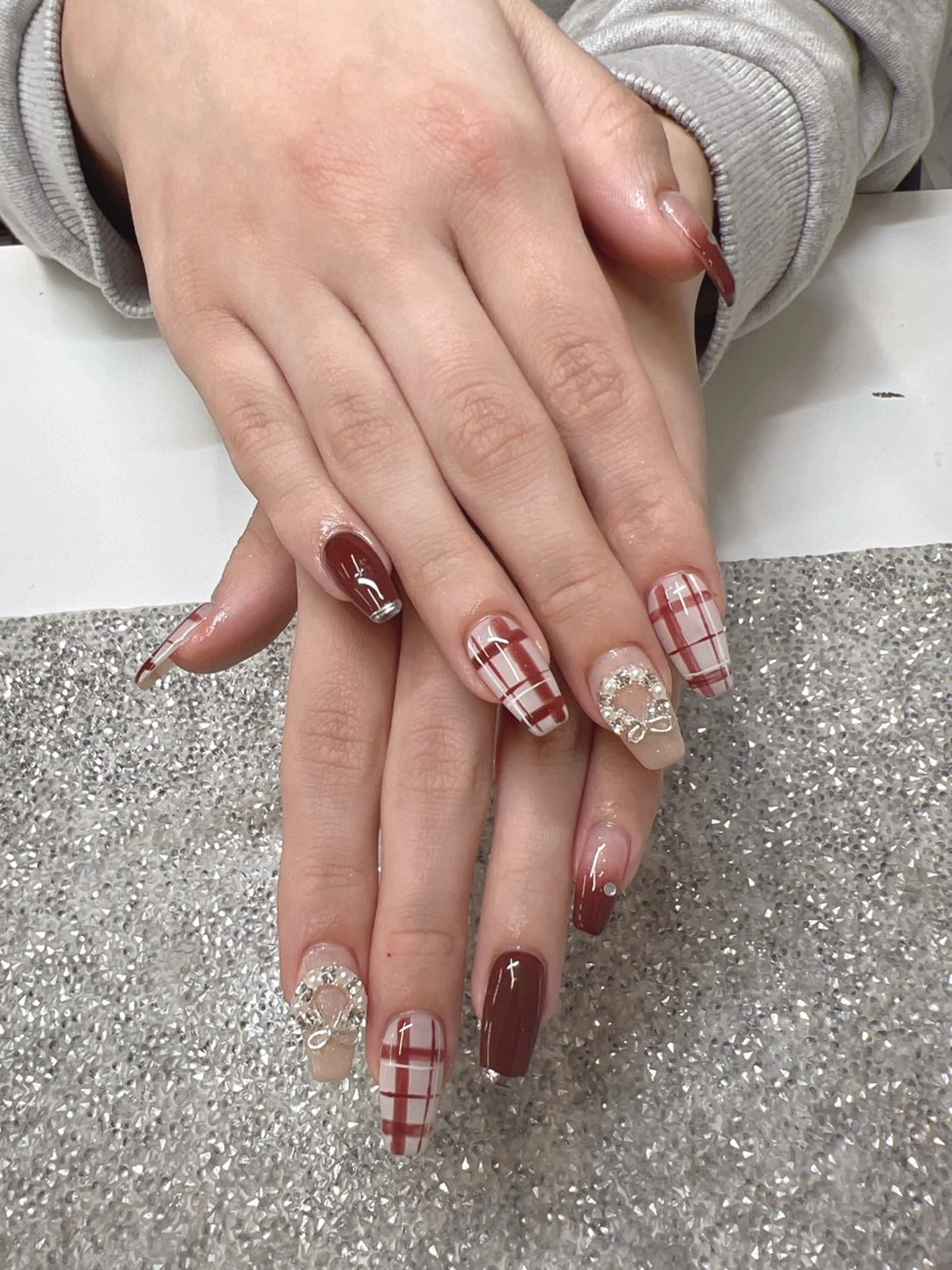 ネイル Guarendo錦糸町店所属・ガレンドウ 白澤 愛子のネイルデザイン