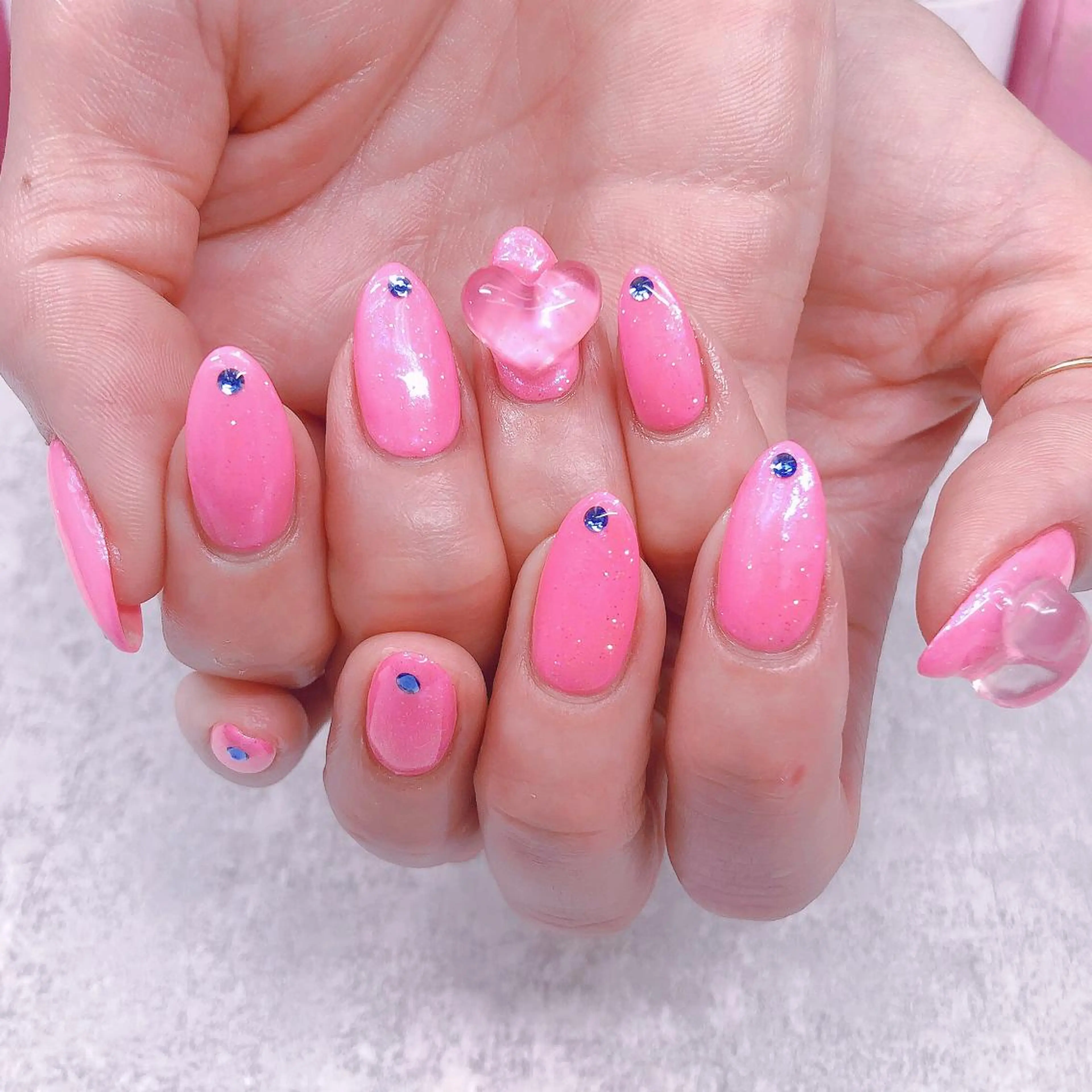 ネイル オーロラネイル ハート ラメ(グリッター) ナナイチゼロ I.Naoのネイルデザイン