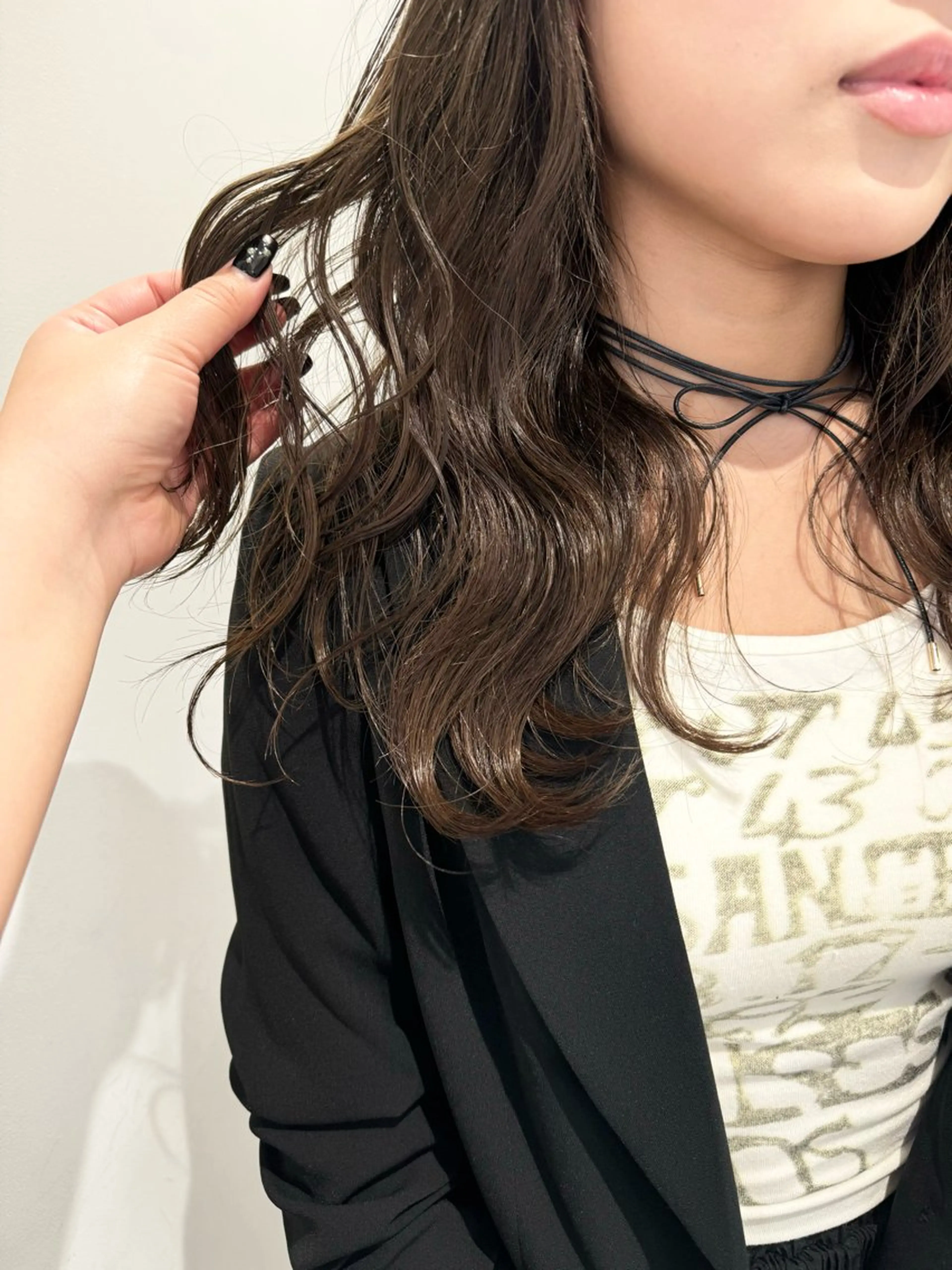 セミロング ヘアカラー トリートメント ✨ブリーチ/顔周り レイヤー¦YUKA✨のヘアスタイル