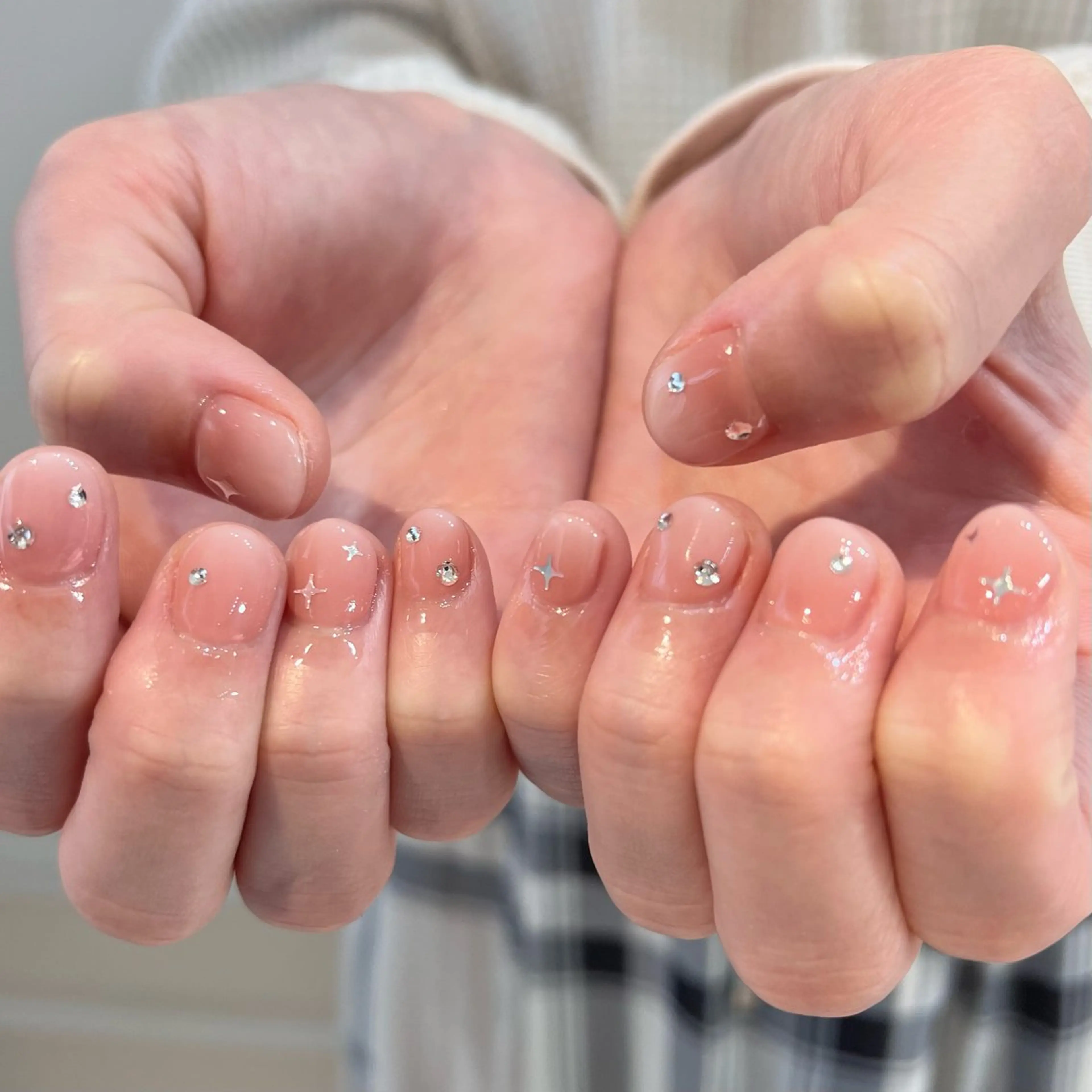 ネイル ピンク ハンドネイル 🎀チーク/ちゅるん 🫧chisa🎀のネイルデザイン