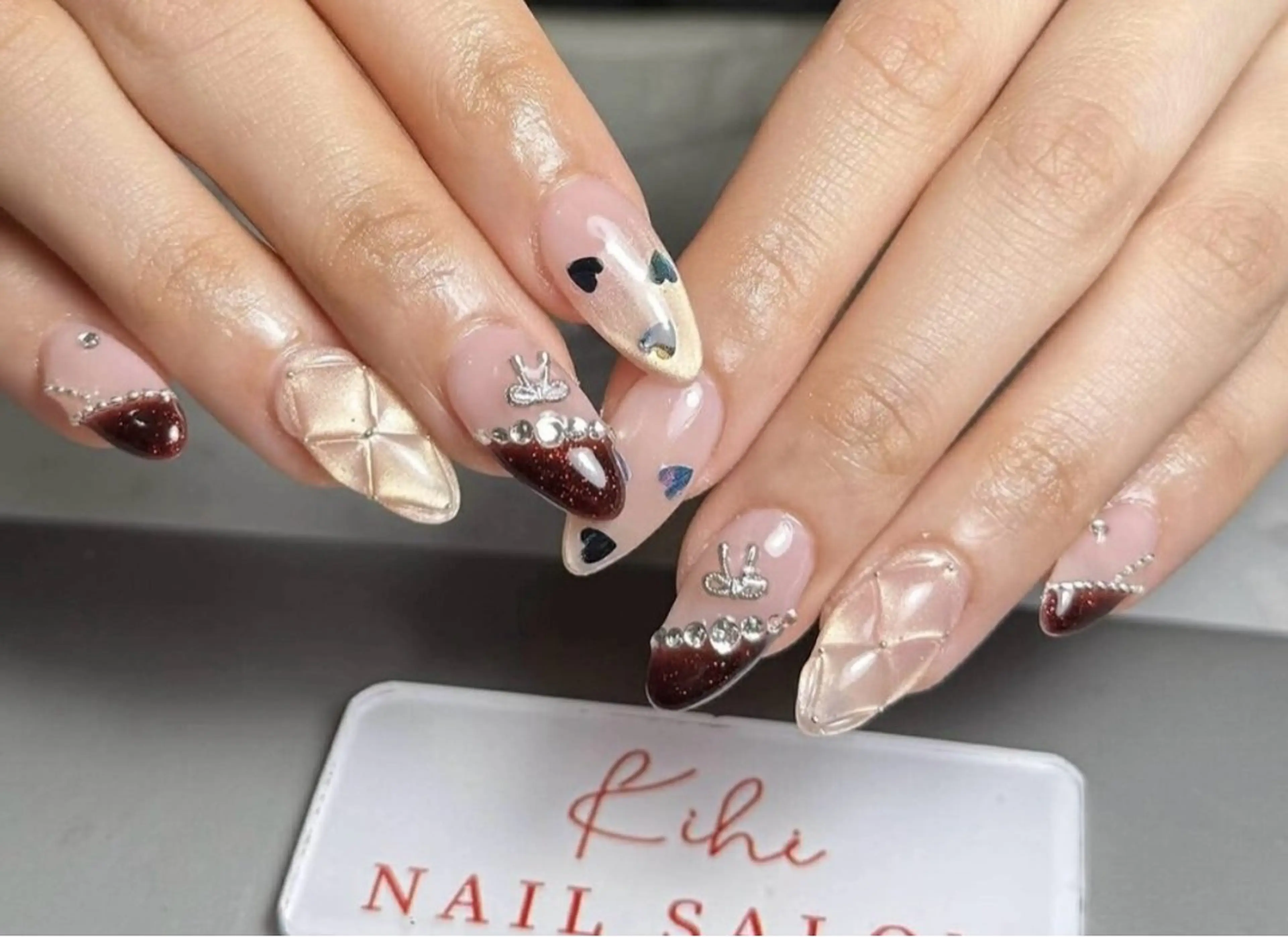 ネイル ハンドネイル 小林 あゆみのネイルデザイン