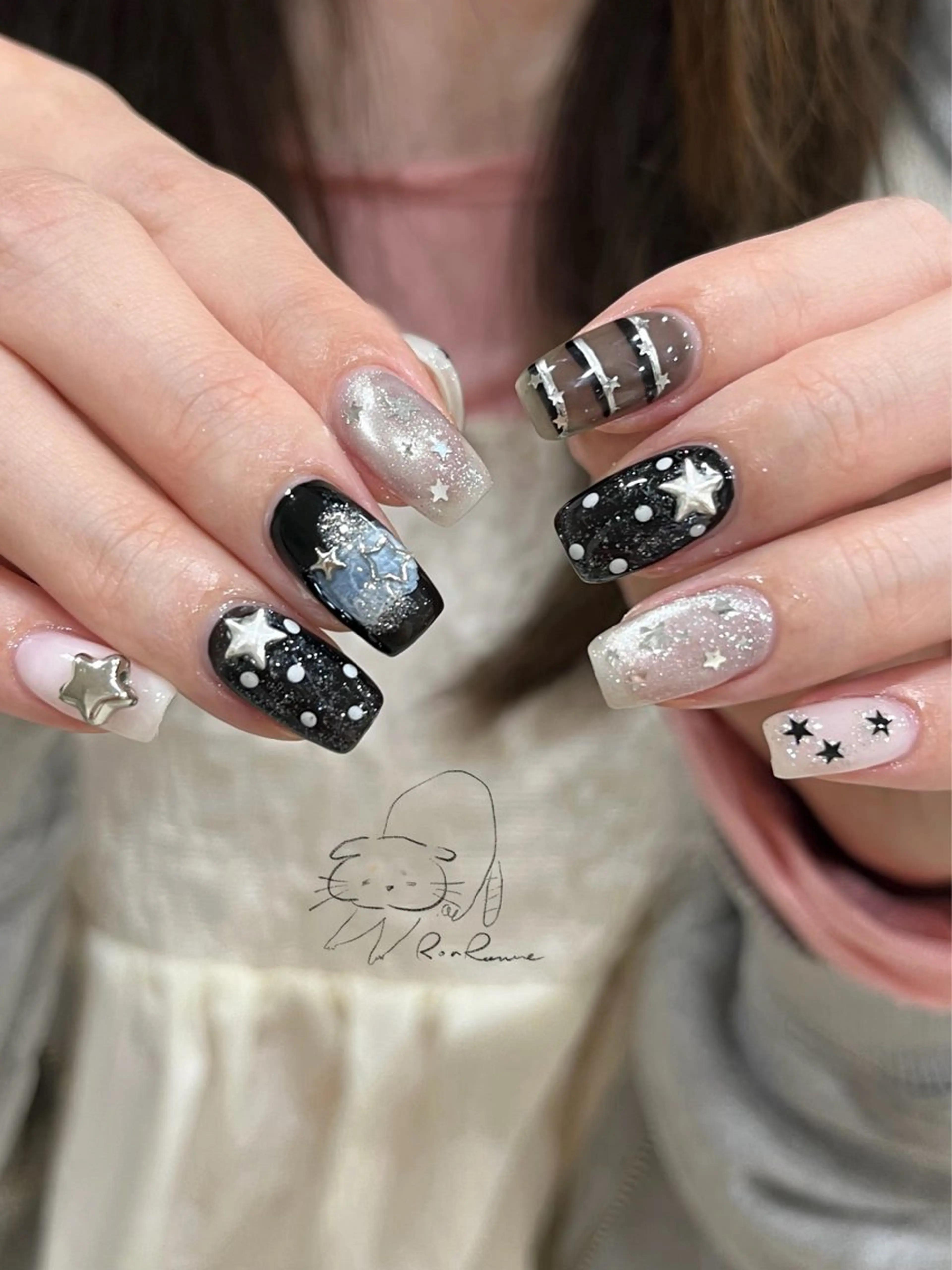 ネイル オーロラネイル 長さ出し フレンチネイル ジェルネイル ミラーネイル ハンドネイル Cho Artネイル所属・ronronne .のネイルデザイン