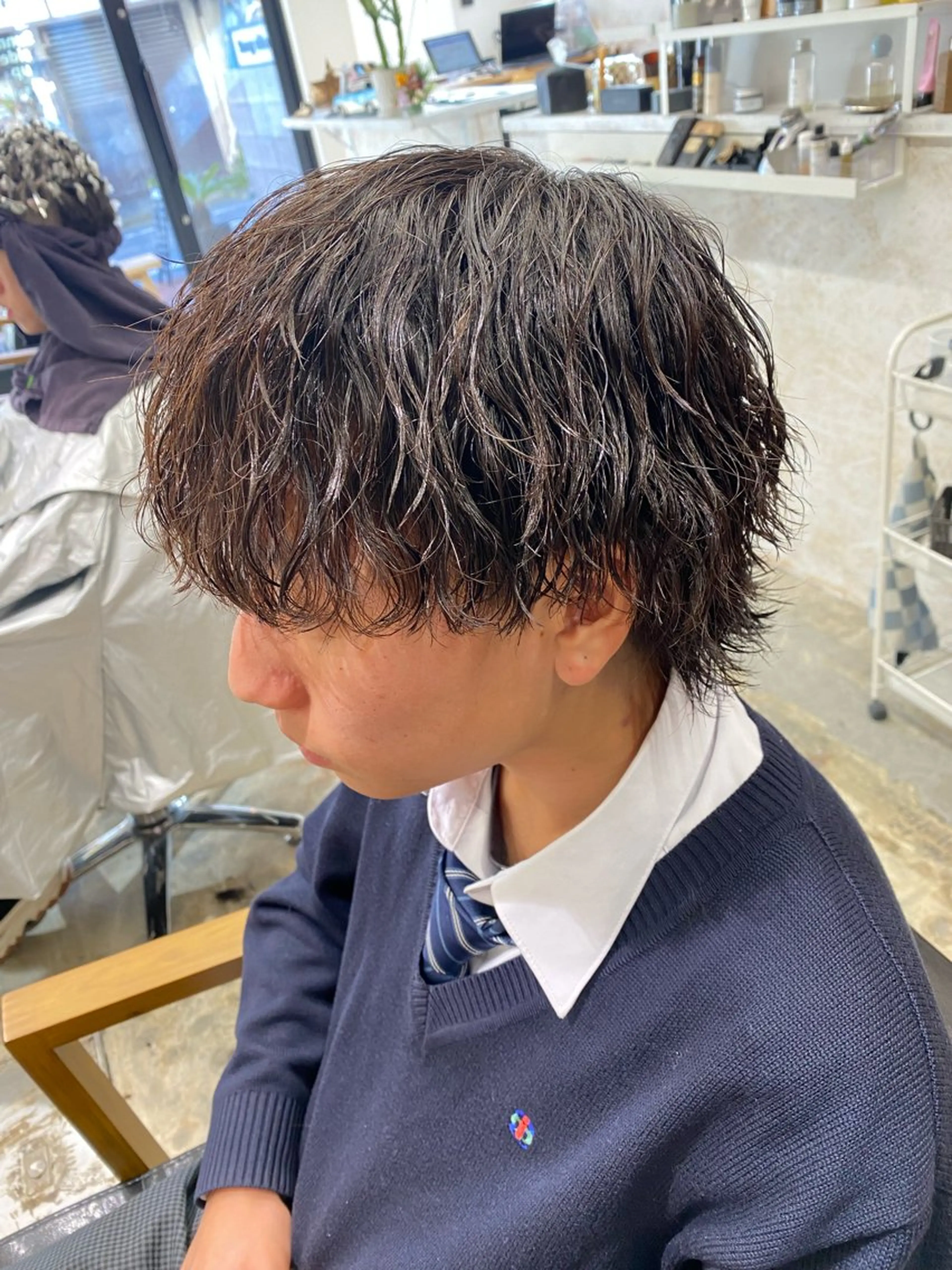 パーマ メンズ フェザーパーマ メンズパーマ メンズツイストパーマ 波巻きパーマ メンズウルフカット カット パーマ トリートメント 🌴パーマオタク🌴 長谷川　諒佑🌈のヘアスタイル