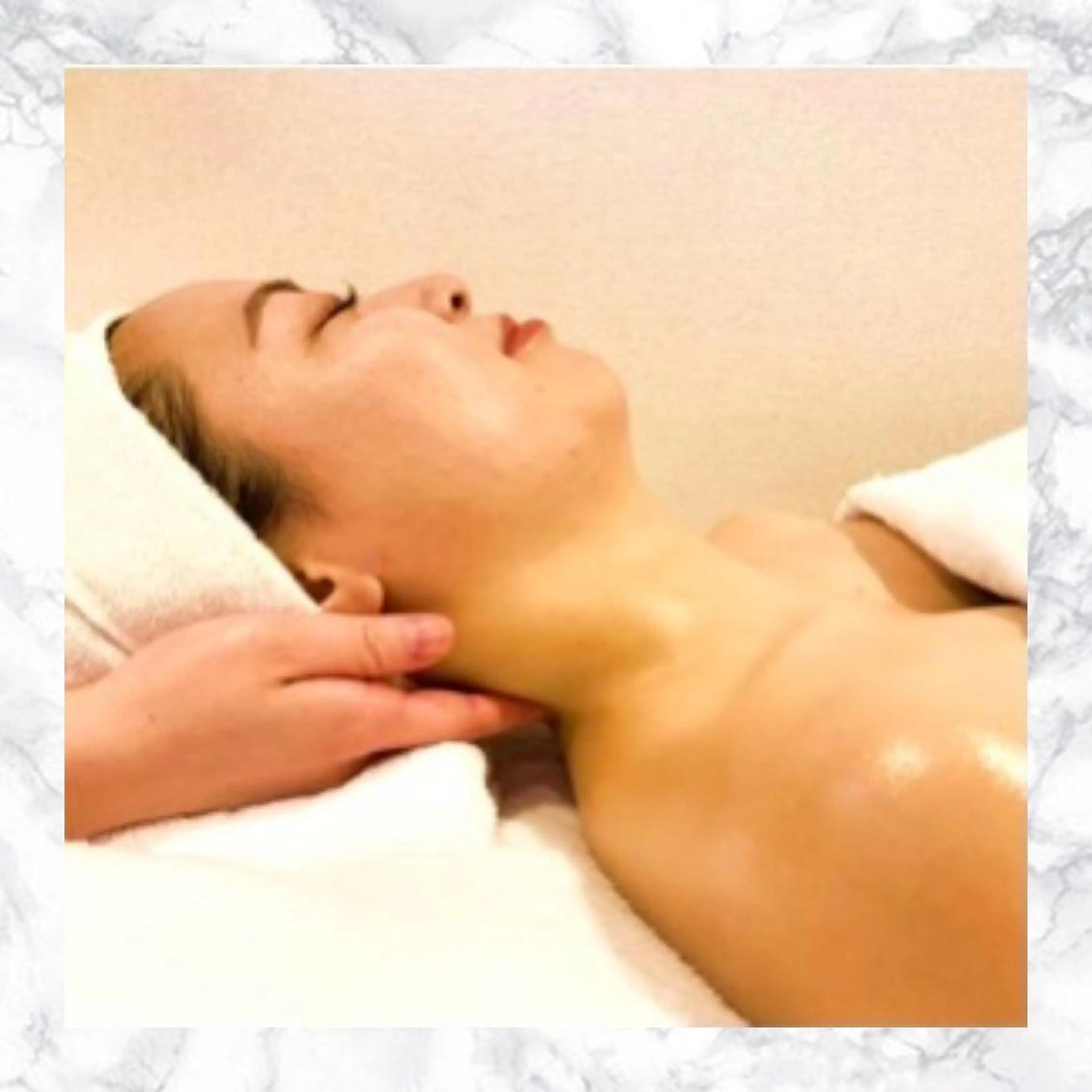 セミロング カラー パーマ ヘアアレンジ メンズ キッズ ネイル マツエク・マツパ アイブロウ 触れたくなる モテ肌へ...❤︎のエステ・リラクイメージ