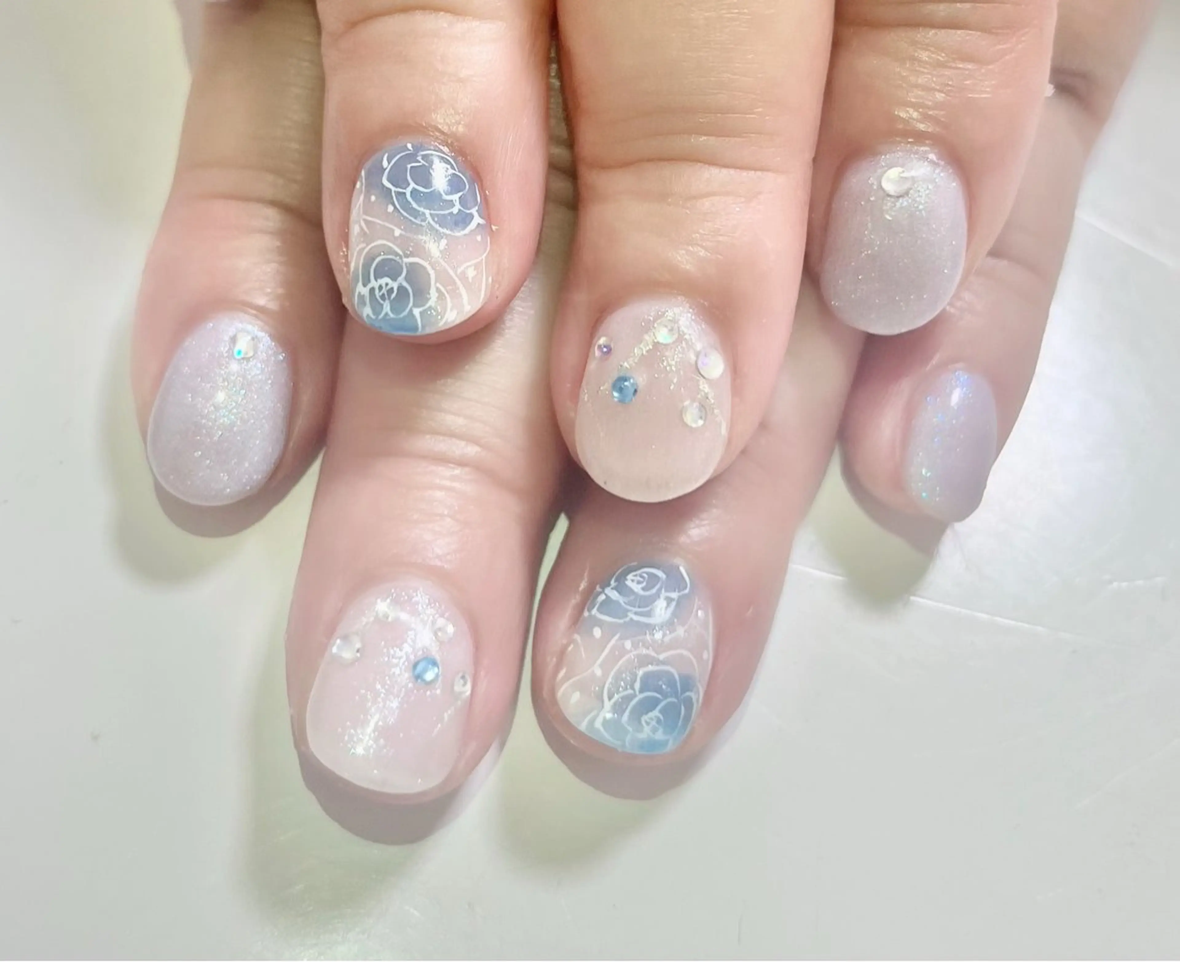 ネイル 近藤 美春のネイルデザイン