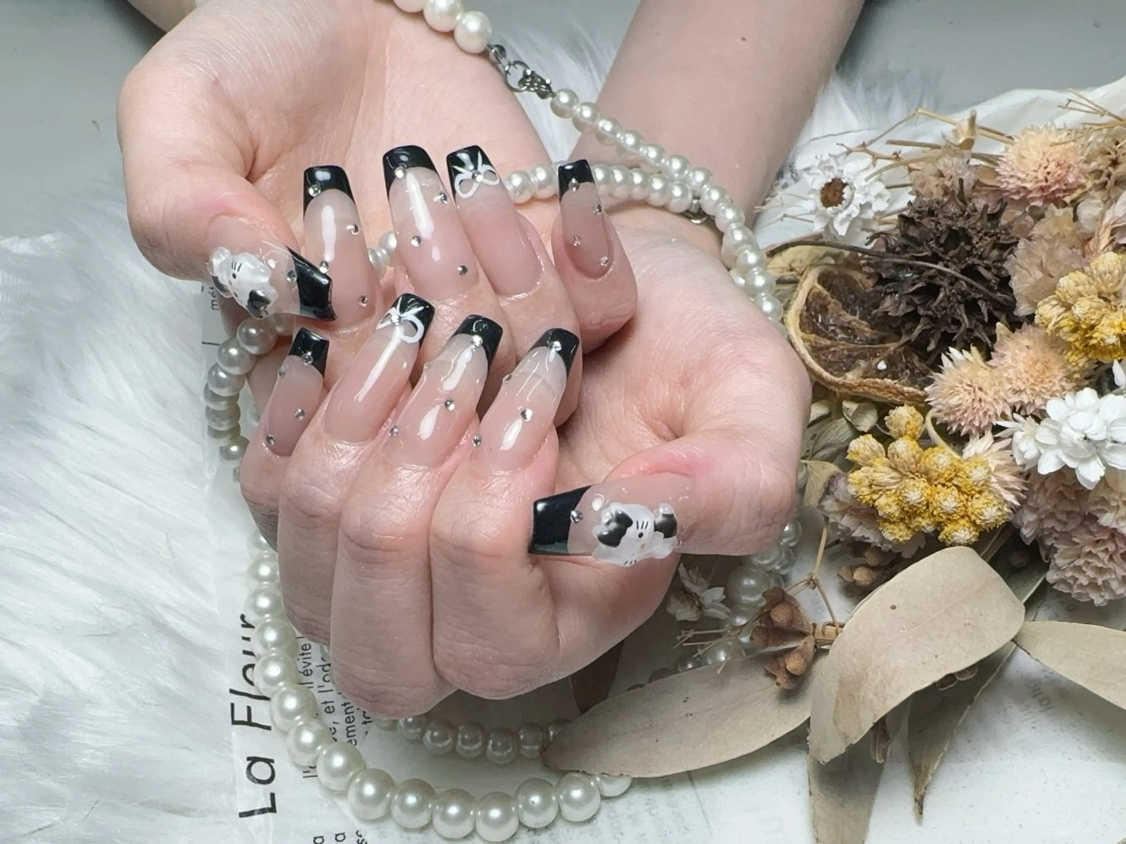 ネイル 長さ出し フレンチネイル ジェルネイル ガラスフレンチ 韓国ネイル ハンドネイル ハンドケア For U nail スカルプ専門店のネイルデザイン