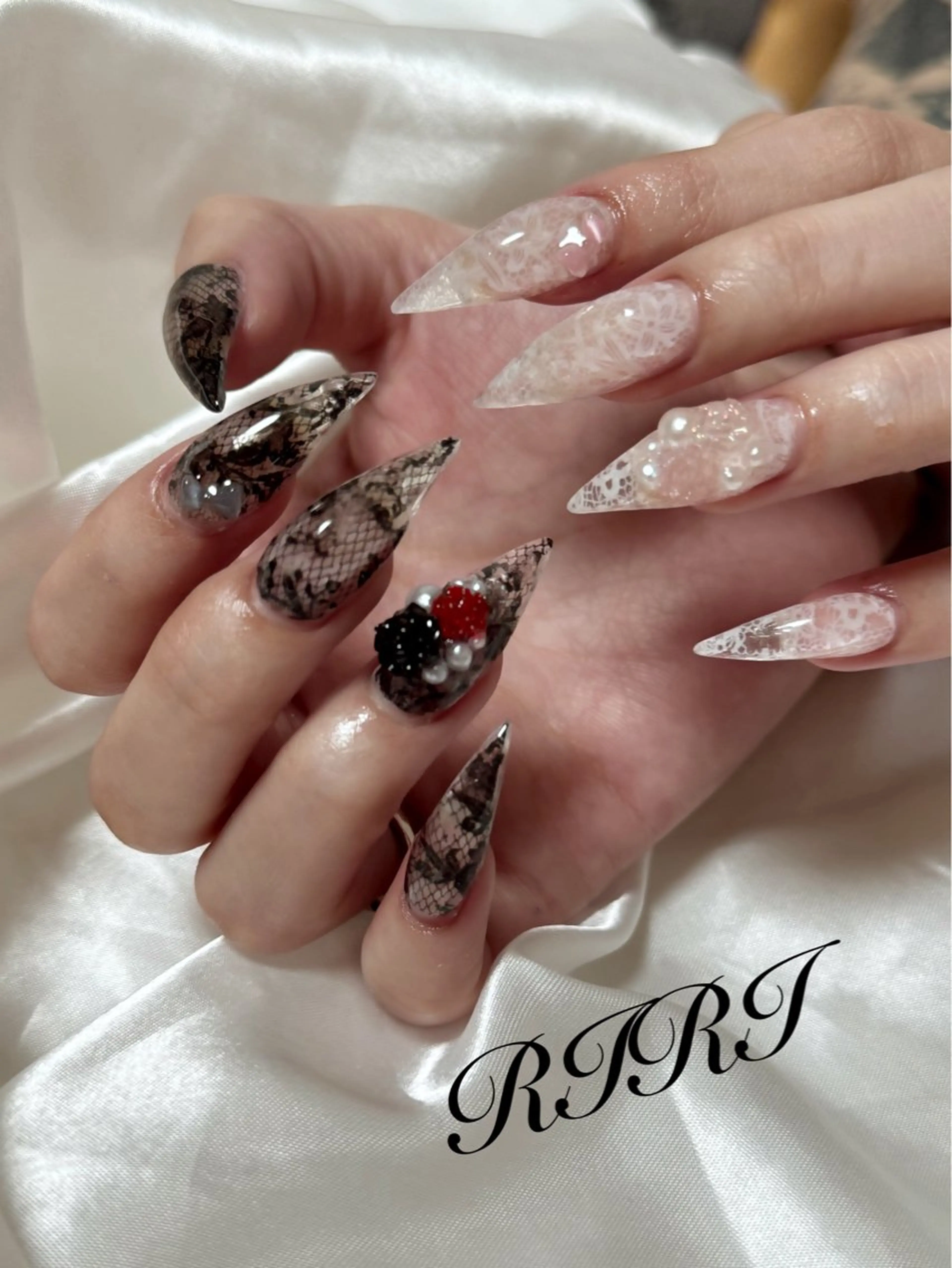 ネイル ジェルネイル レース ロングネイル スカルプネイル シンプルネイル riri オーナーのネイルデザイン