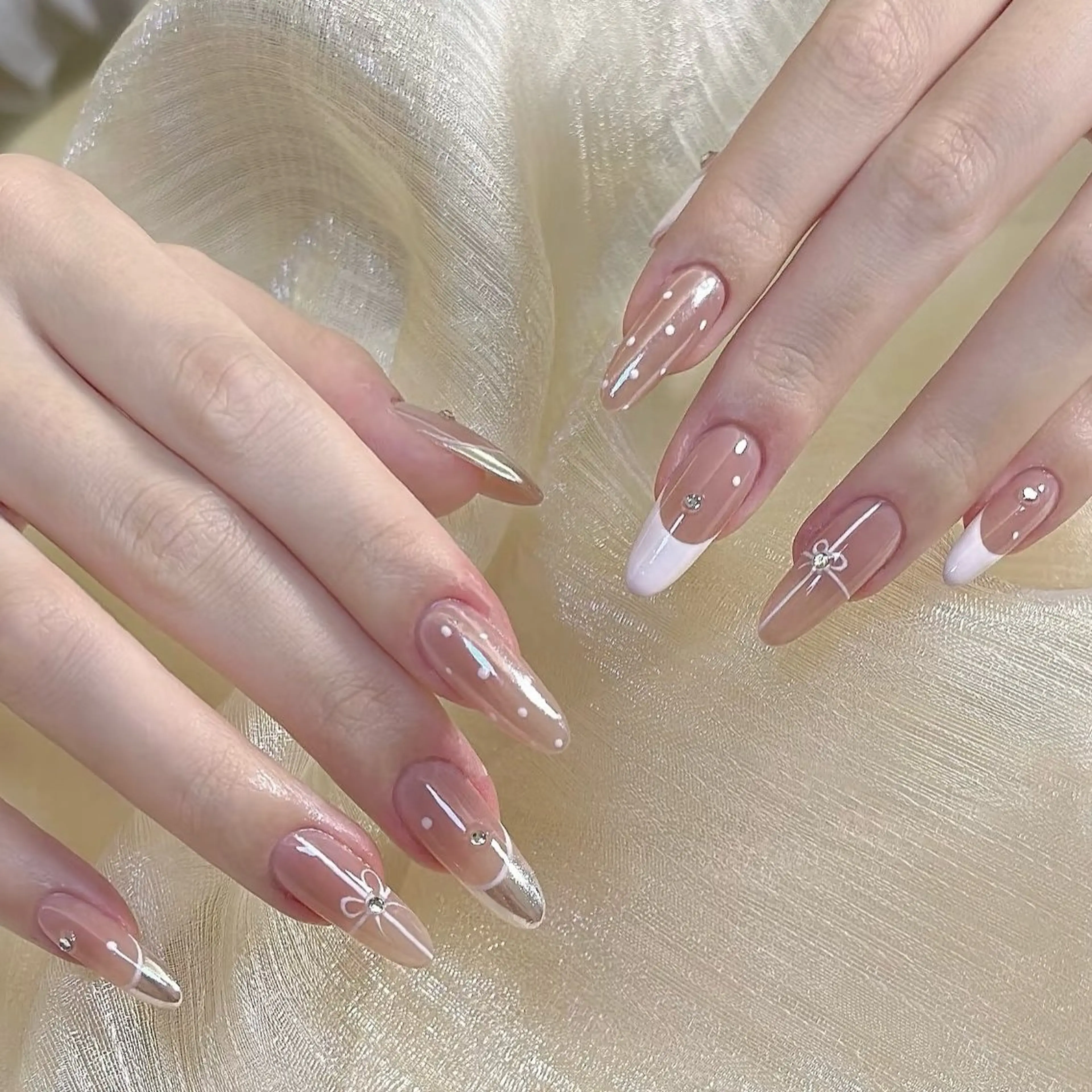 ネイル DR NAIL新宿所属・Haruka 🎀のネイルデザイン