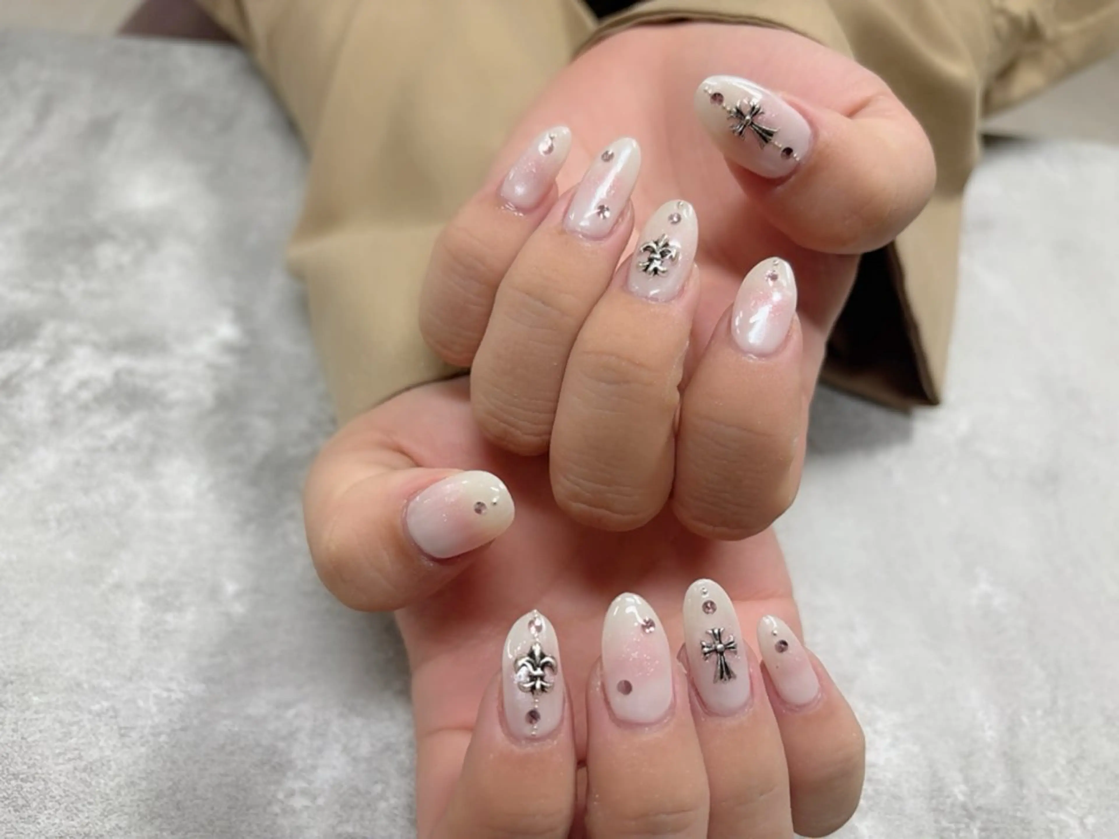 ネイル ハンドネイル protea澤本 凜のネイルデザイン