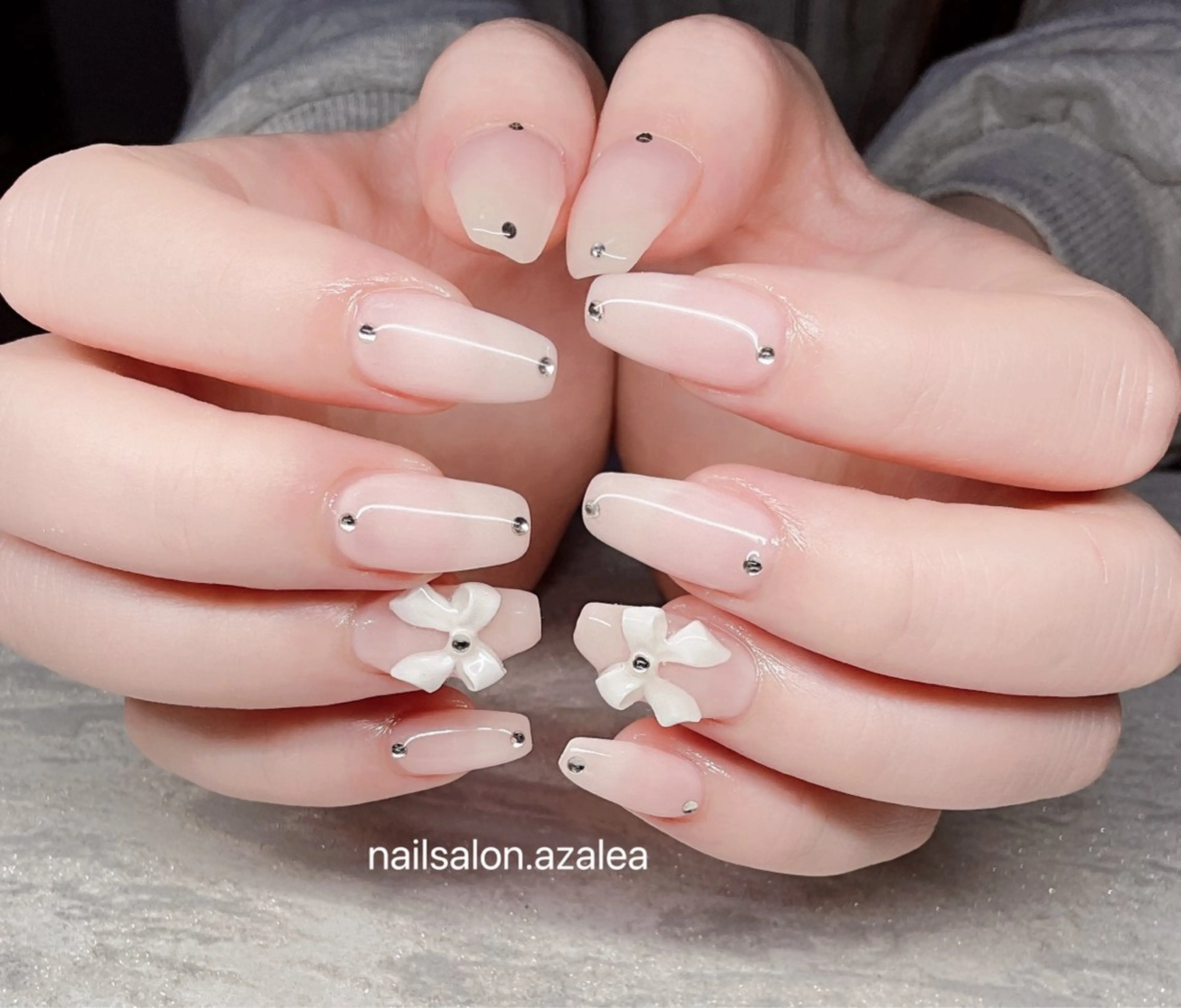 ネイル ハンドネイル R inのネイルデザイン