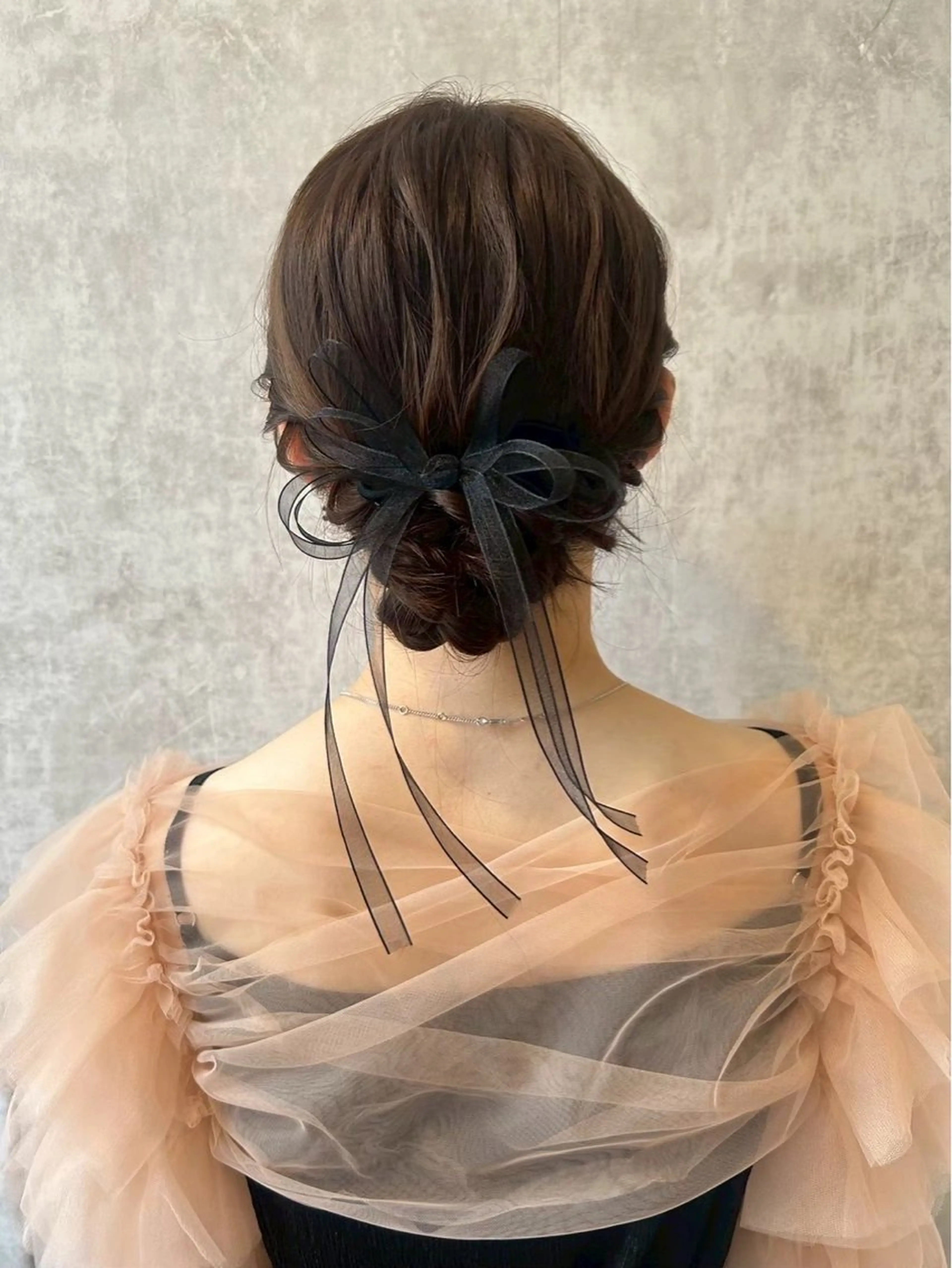 ふわふわシニヨンアレンジ𝜗𝜚✨の写真