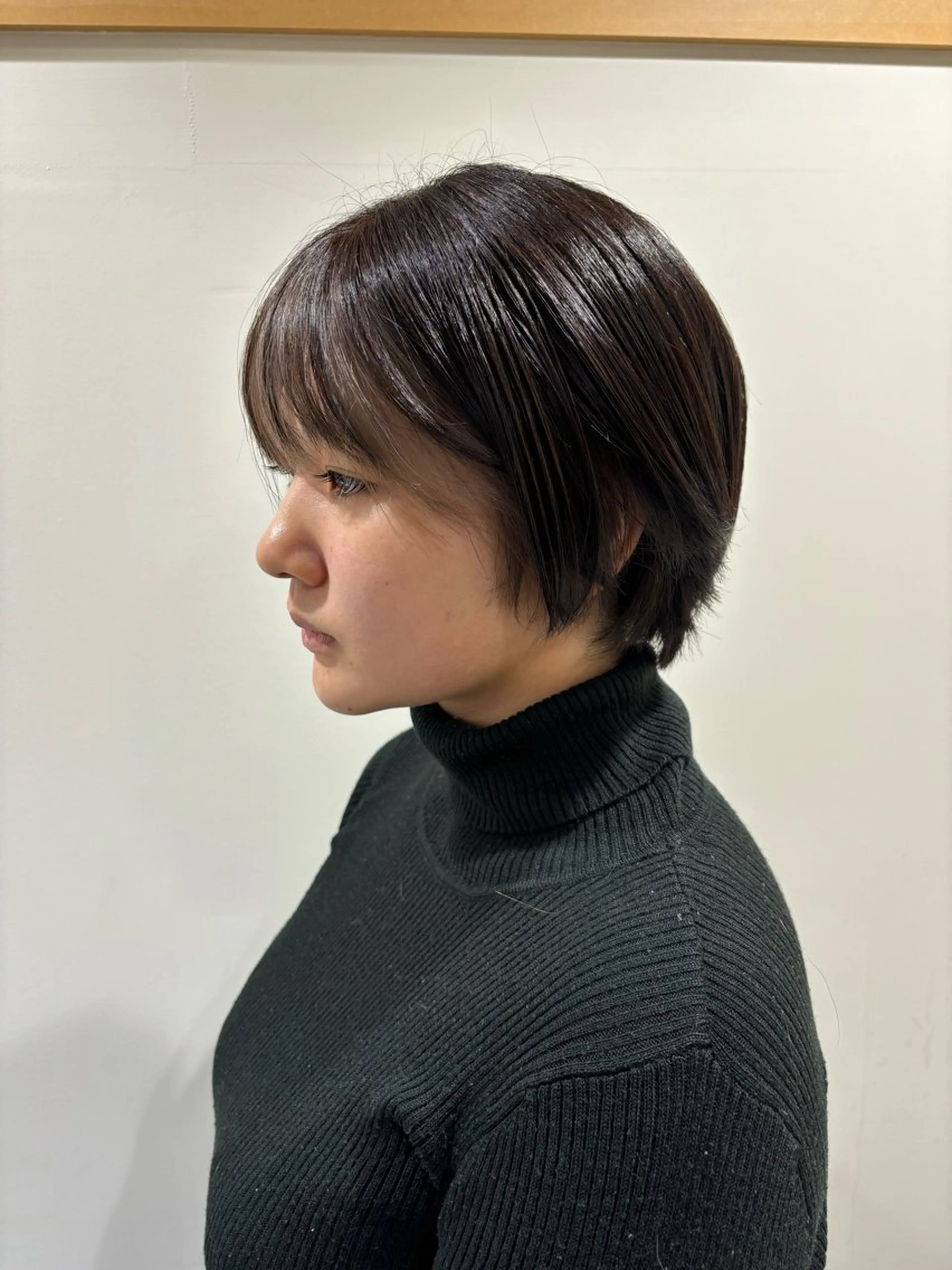 ショート カラー ブリーチ予約率90% 以上✨森山陽向のヘアスタイル