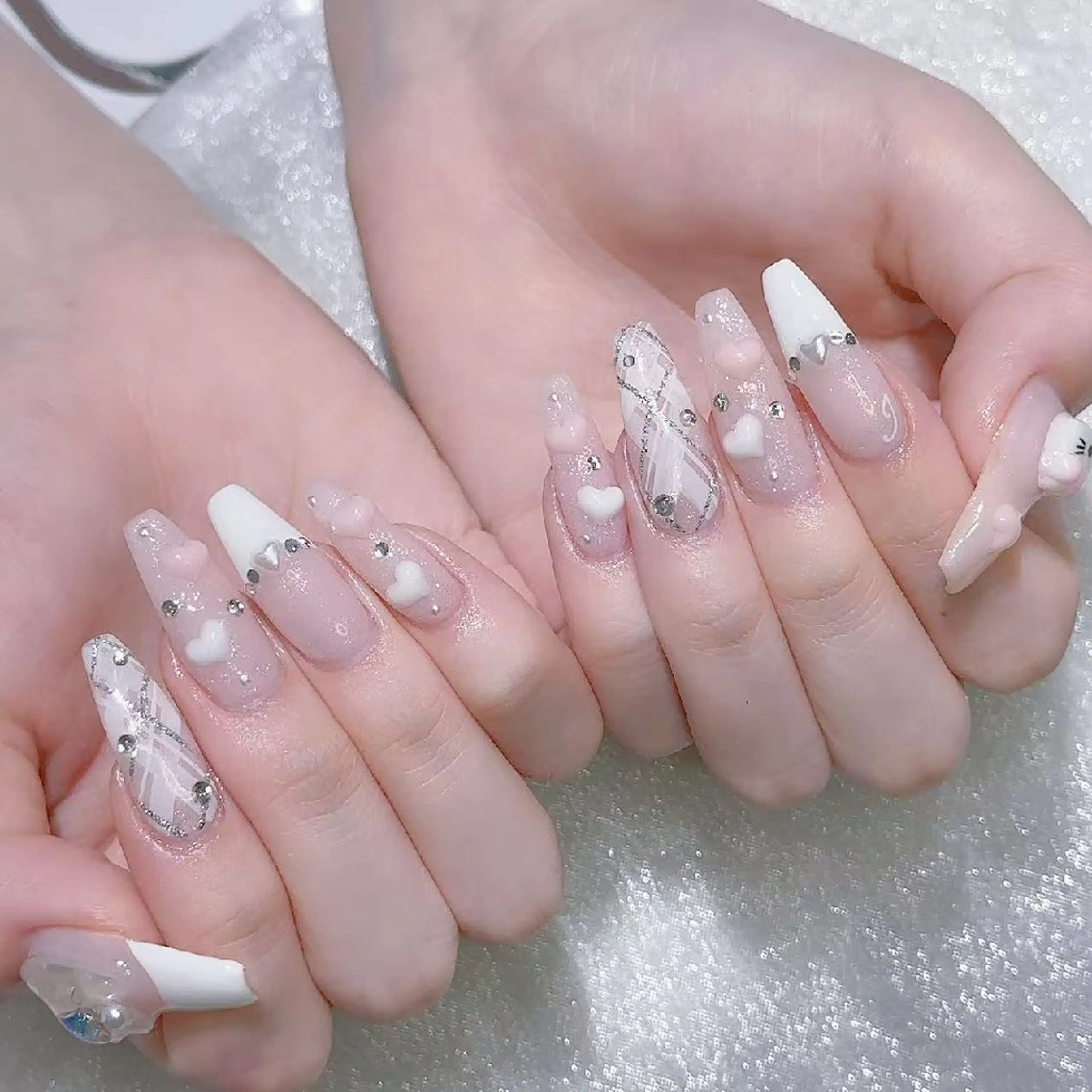 ネイル ハンドネイル Queens みなみのネイルデザイン