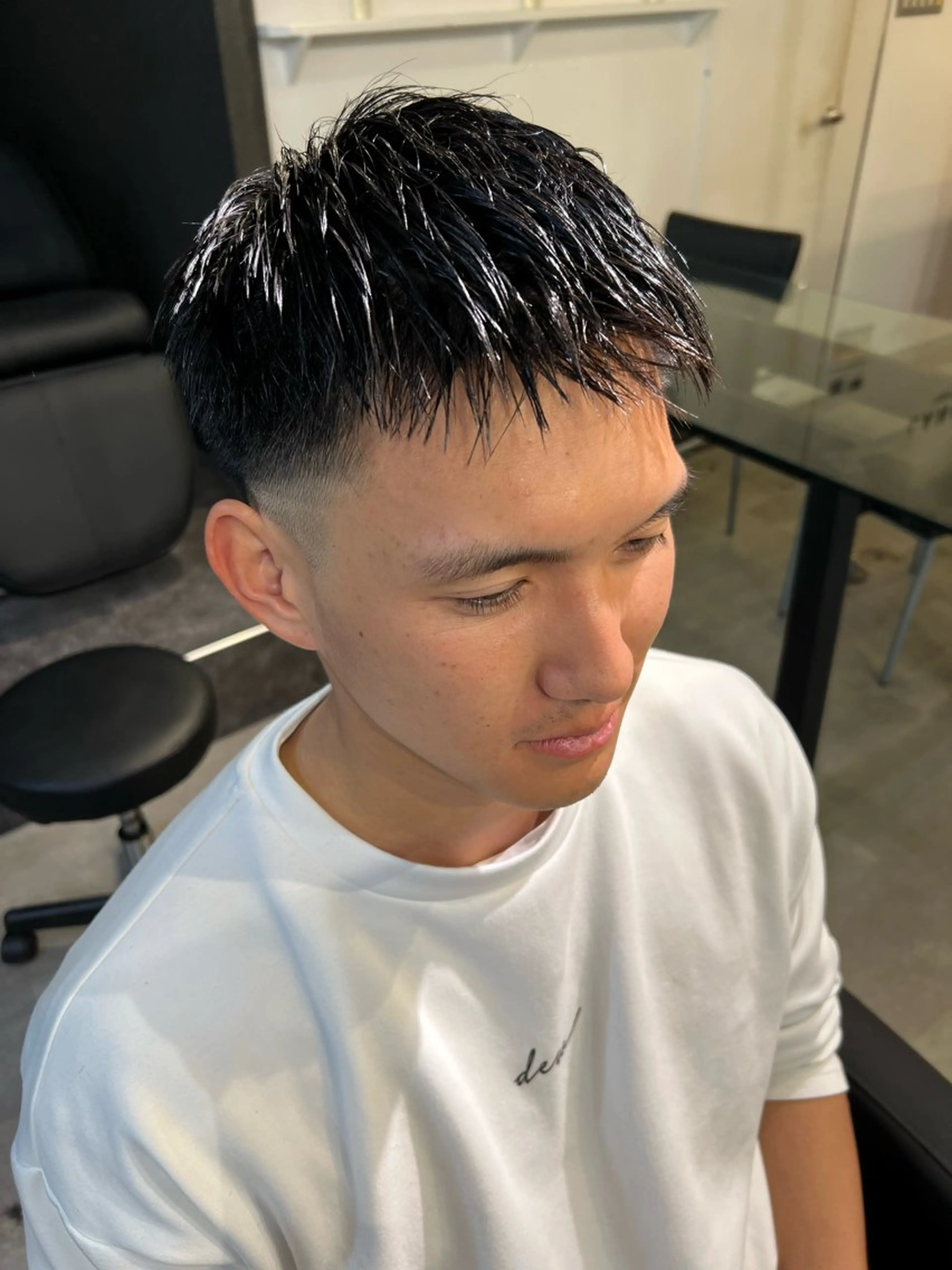 メンズ EXCIA所属・エクシア ニシキタのヘアスタイル